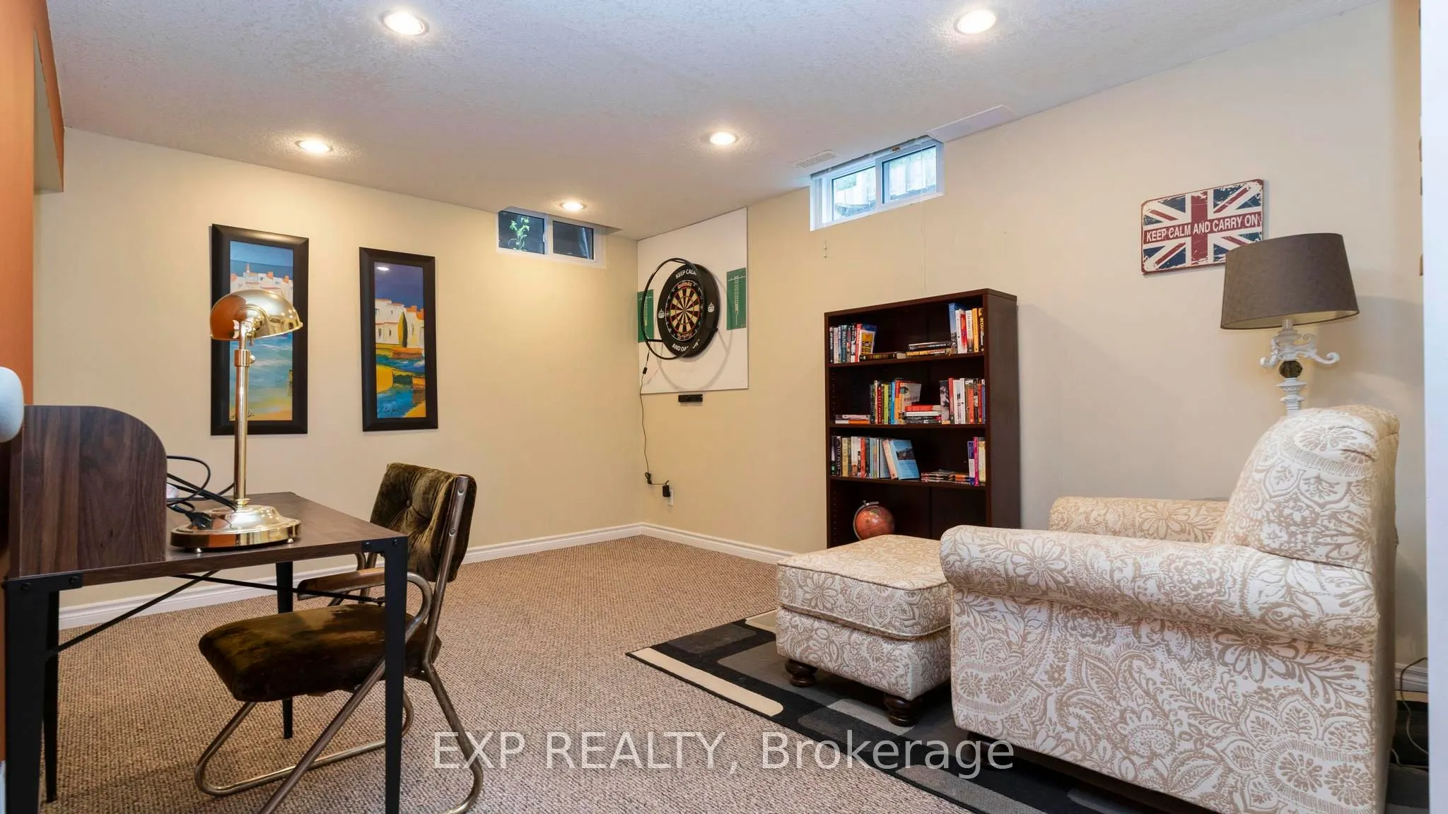 116 Glenroy Crescent