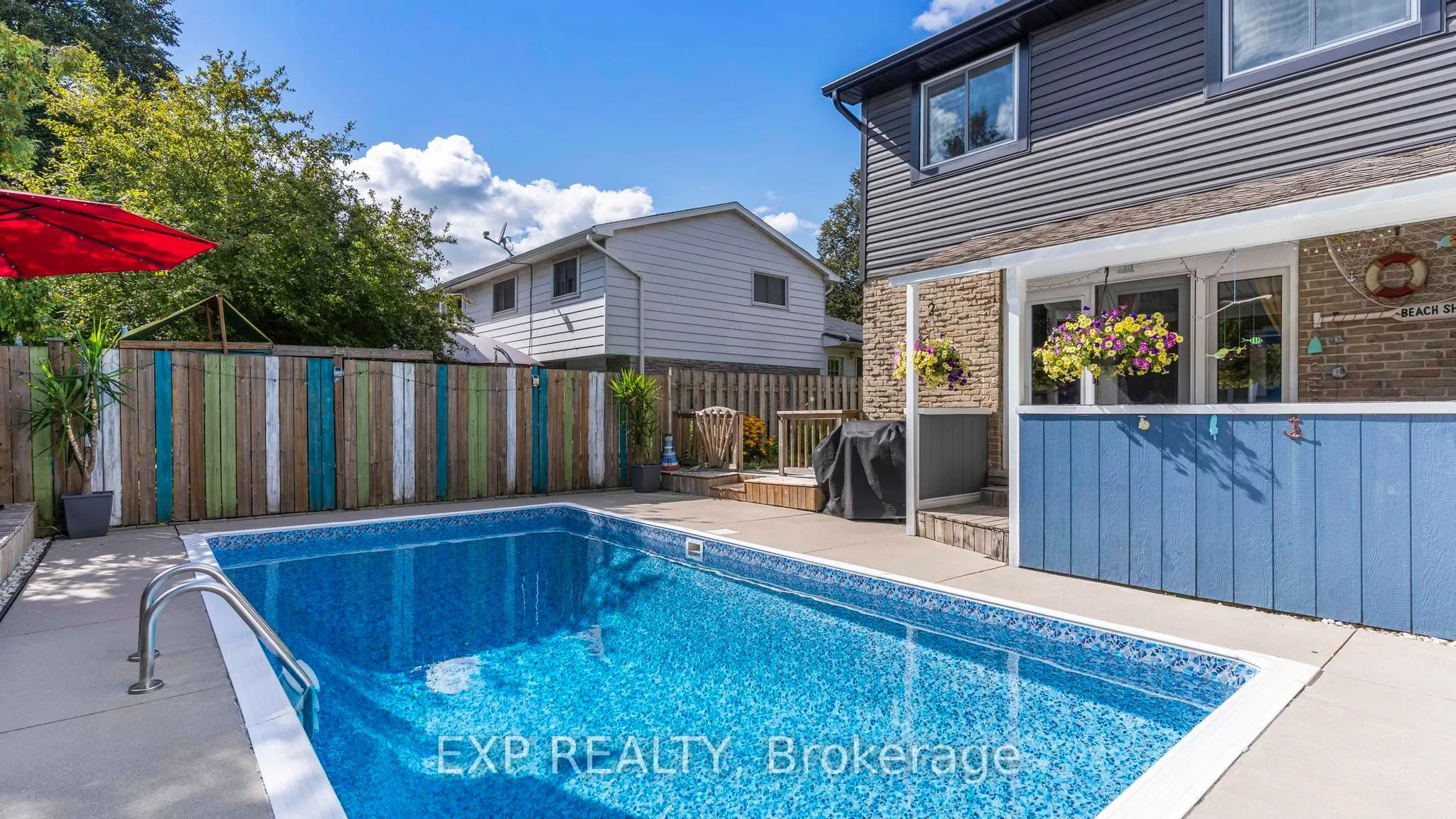 116 Glenroy Crescent