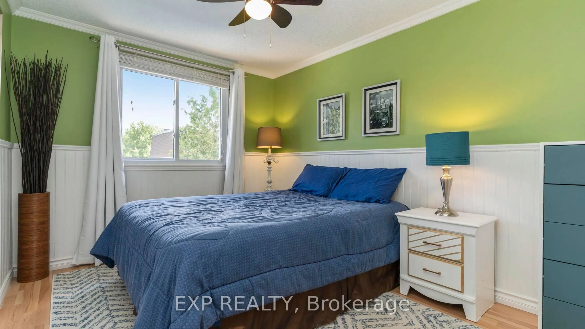 116 Glenroy Crescent