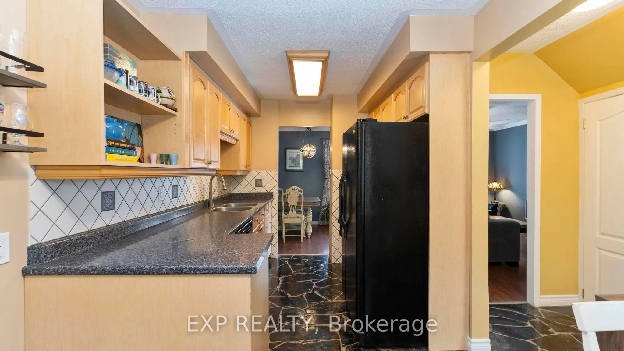 116 Glenroy Crescent