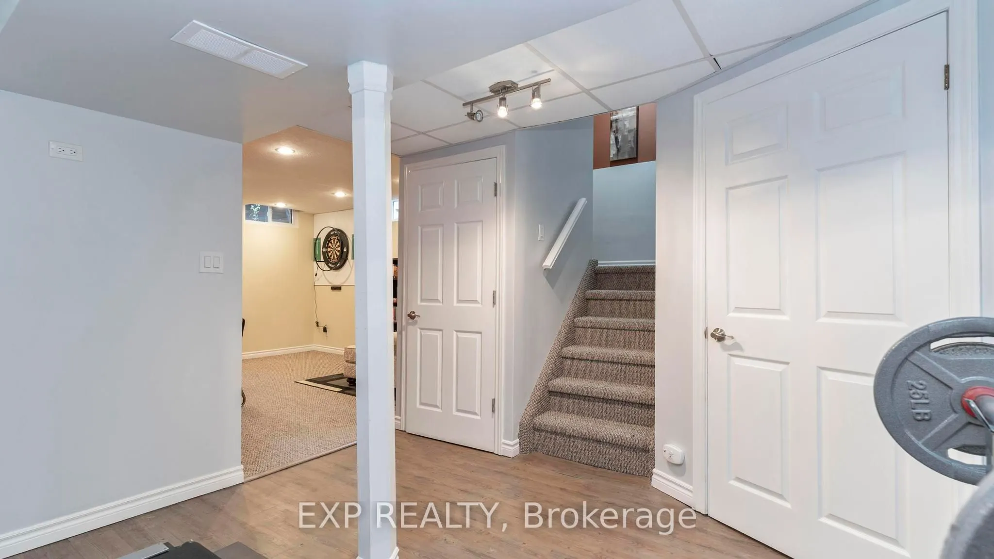 116 Glenroy Crescent