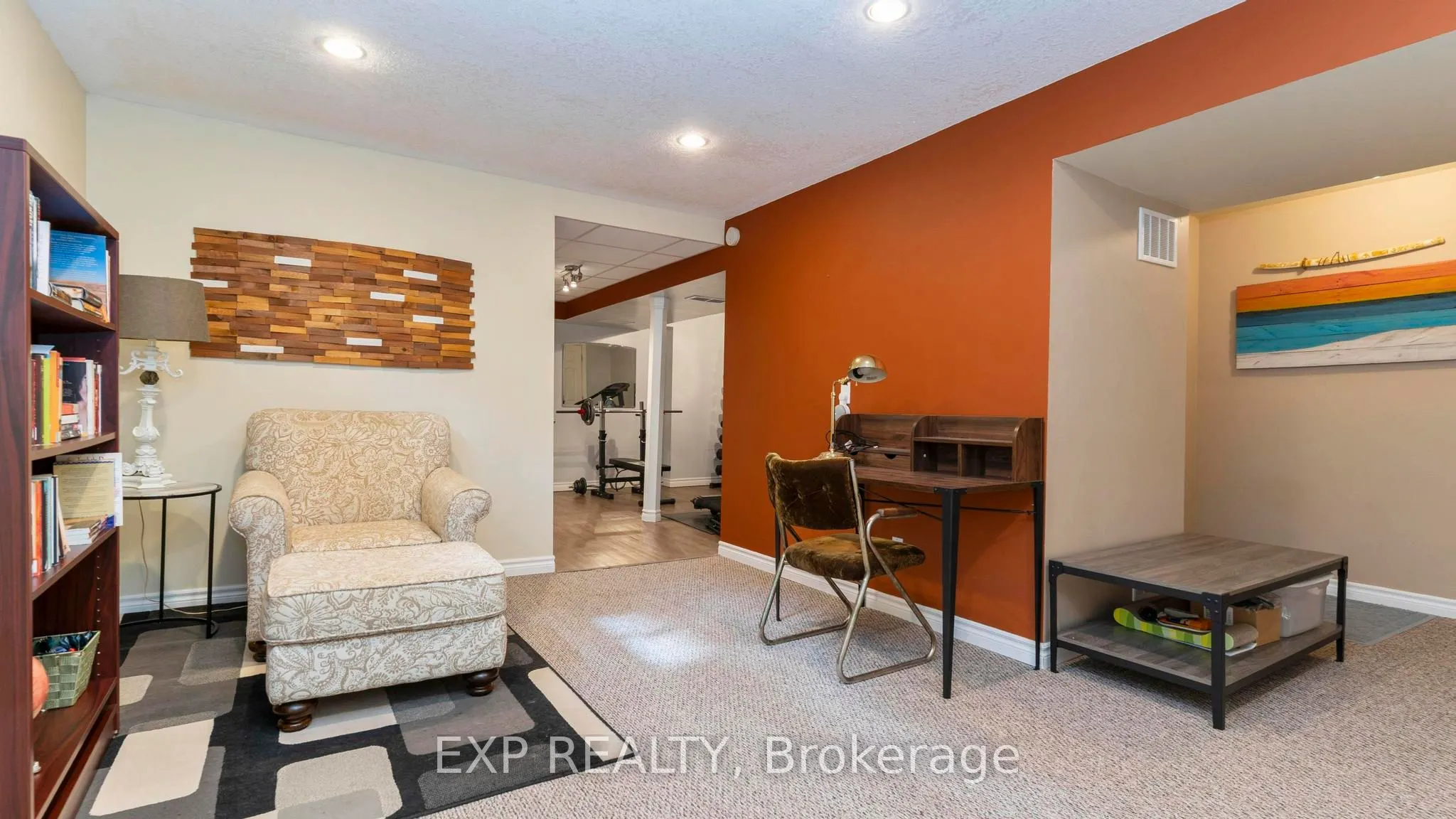 116 Glenroy Crescent