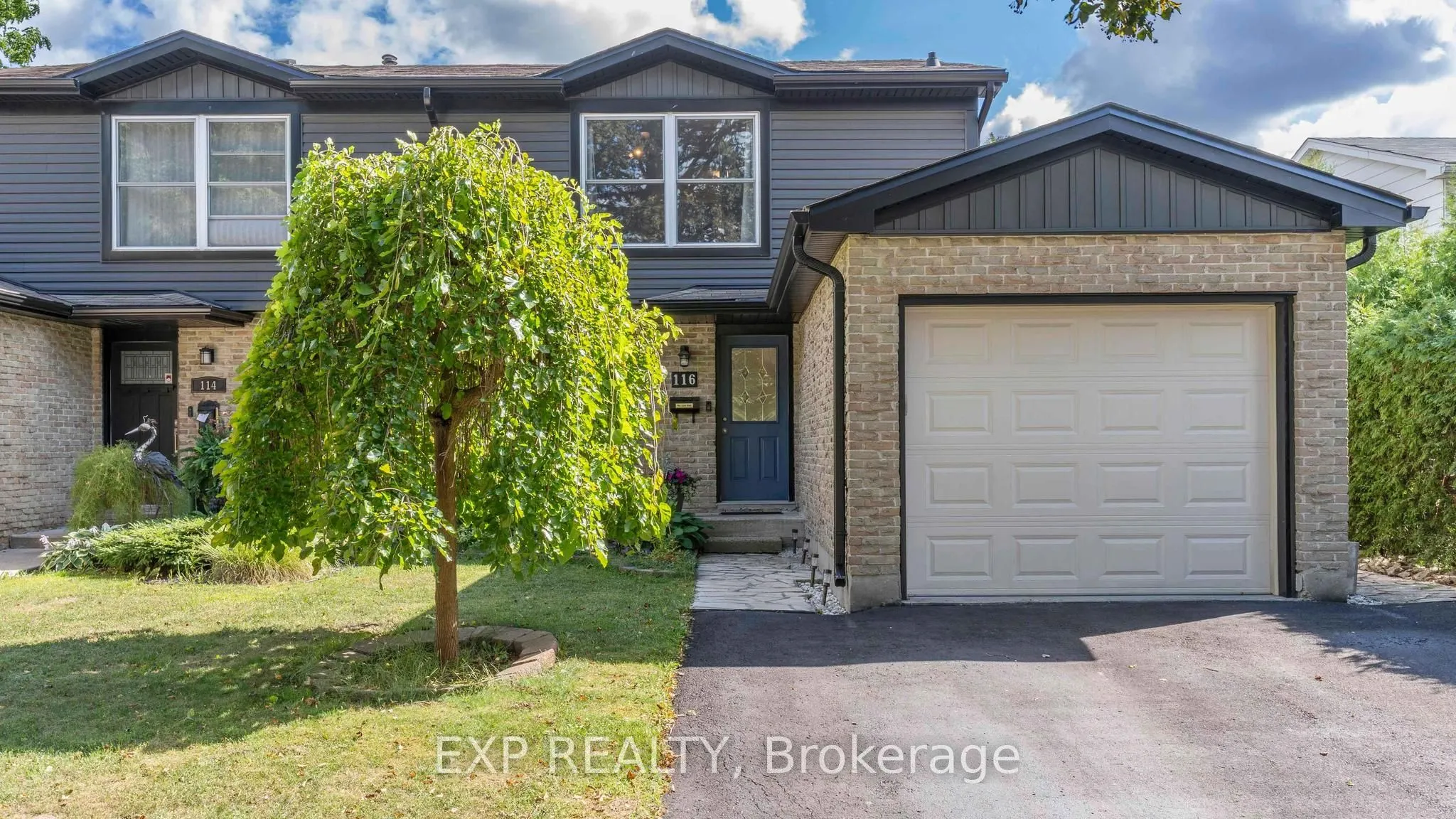 116 Glenroy Crescent