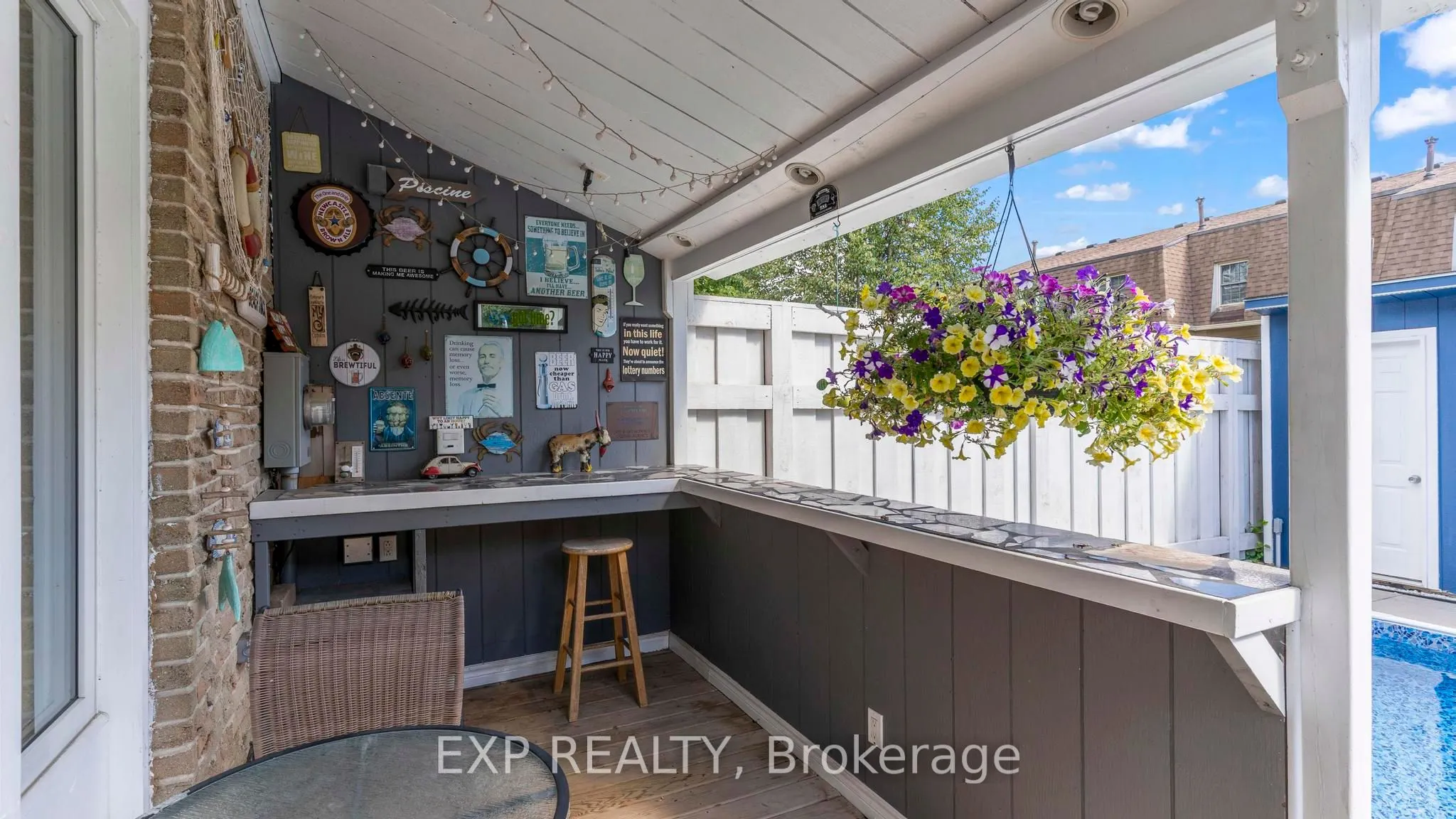 116 Glenroy Crescent