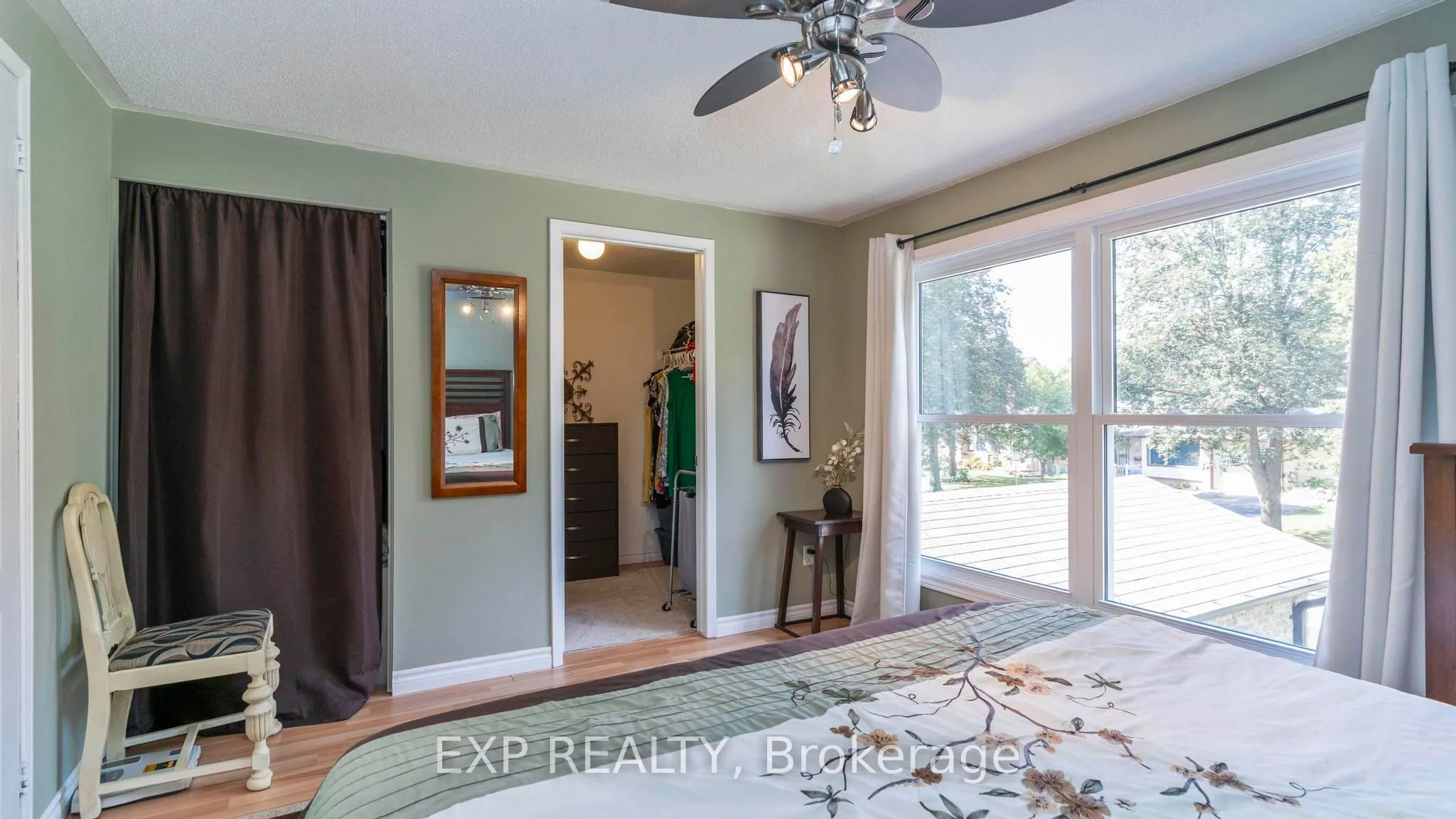 116 Glenroy Crescent