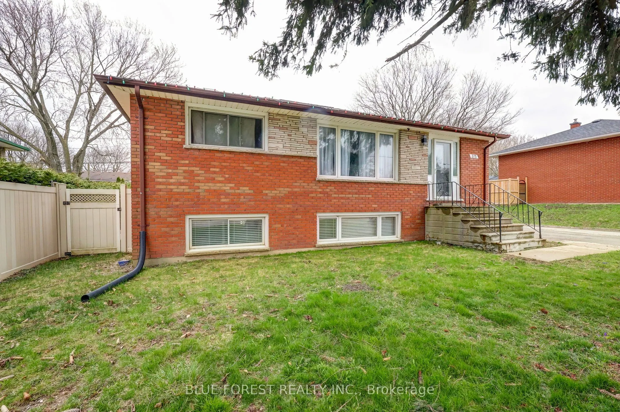 375 Dieppe Street