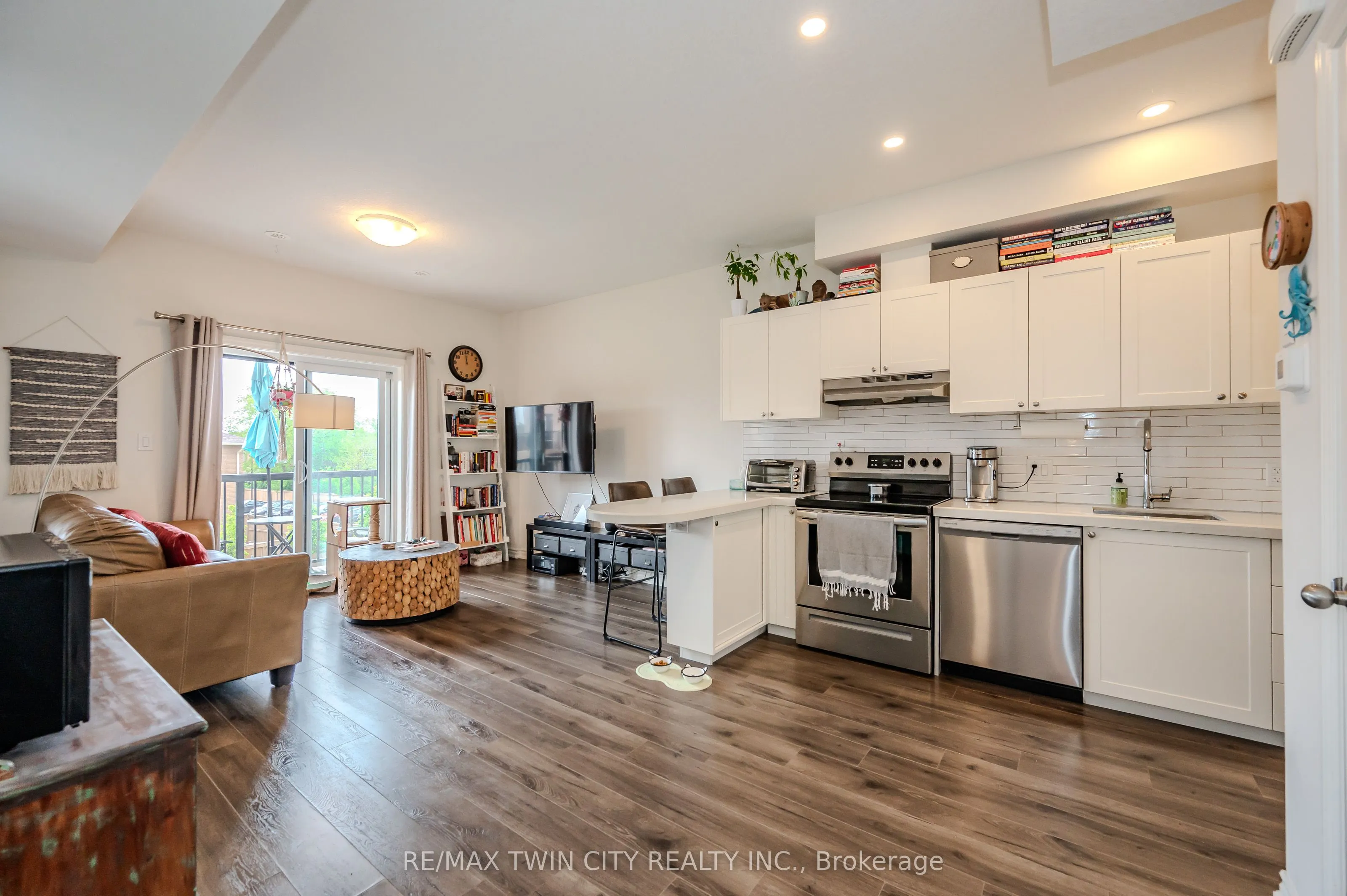164 Heiman Street, #5