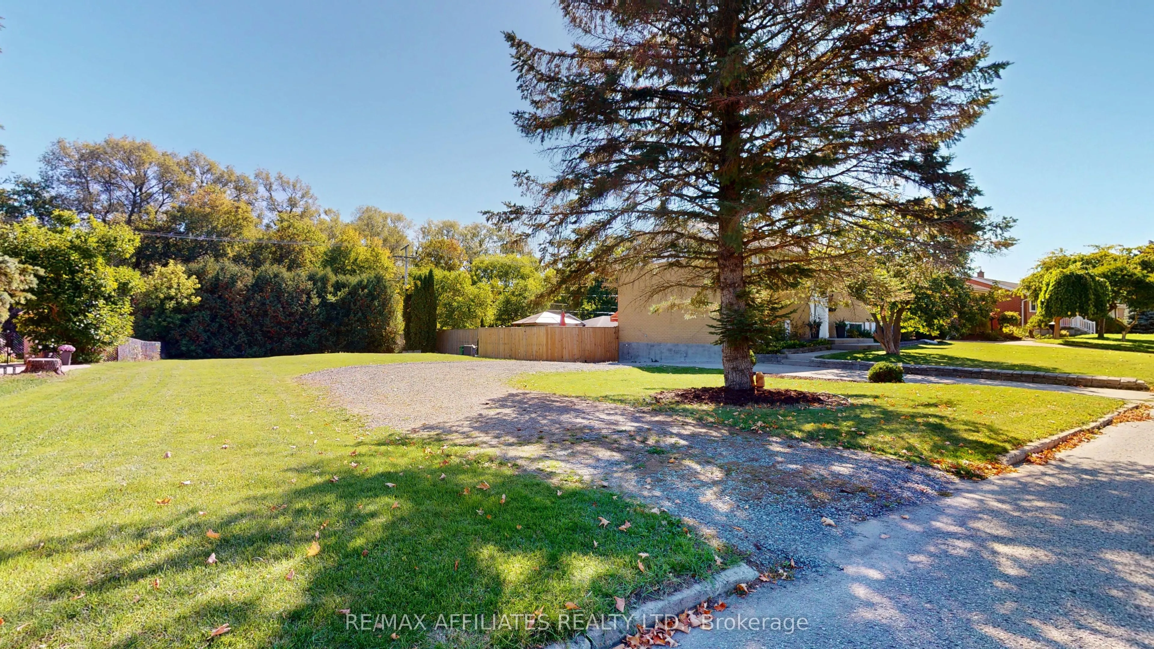 169 Reynolds Drive