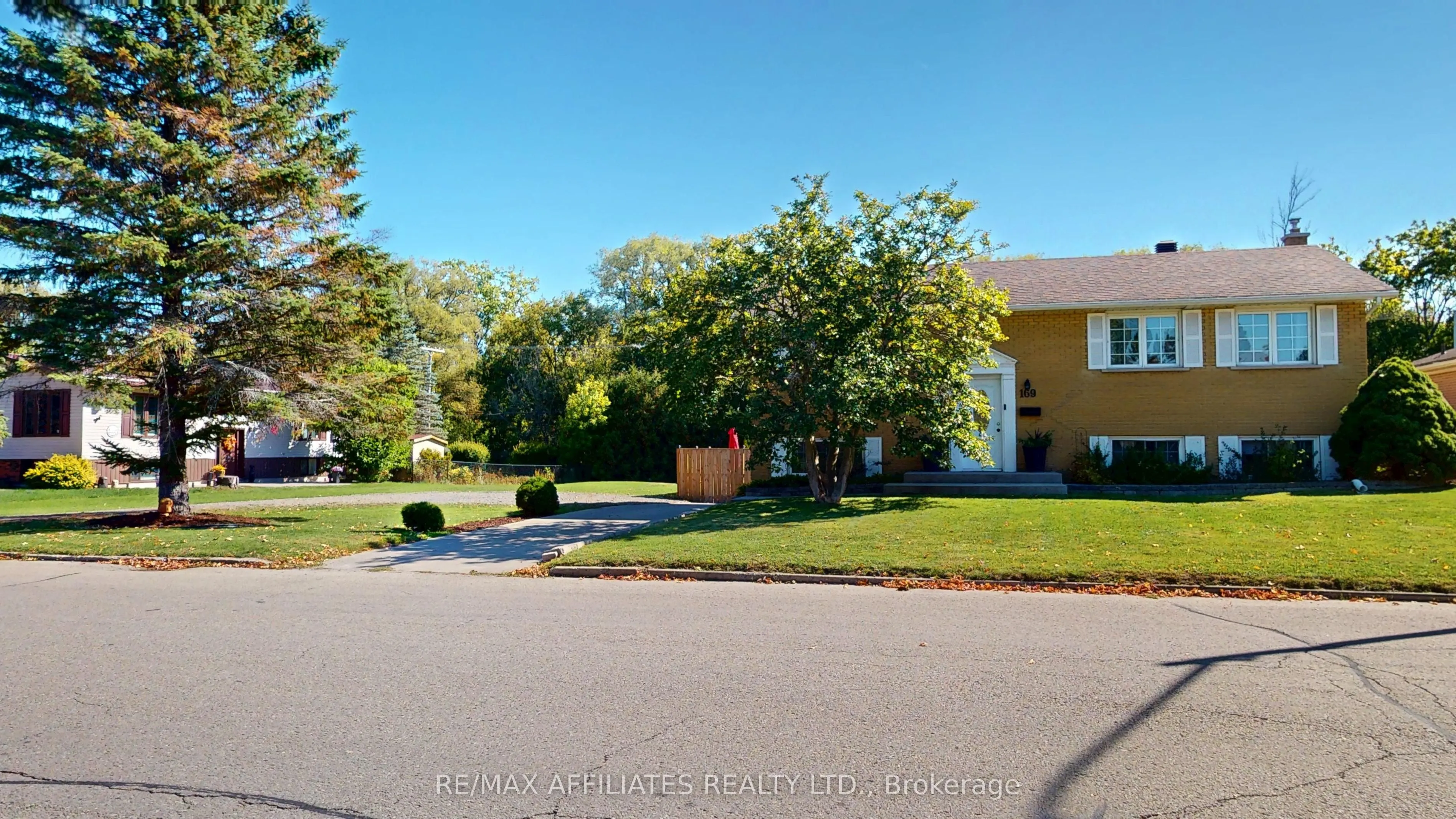 169 Reynolds Drive