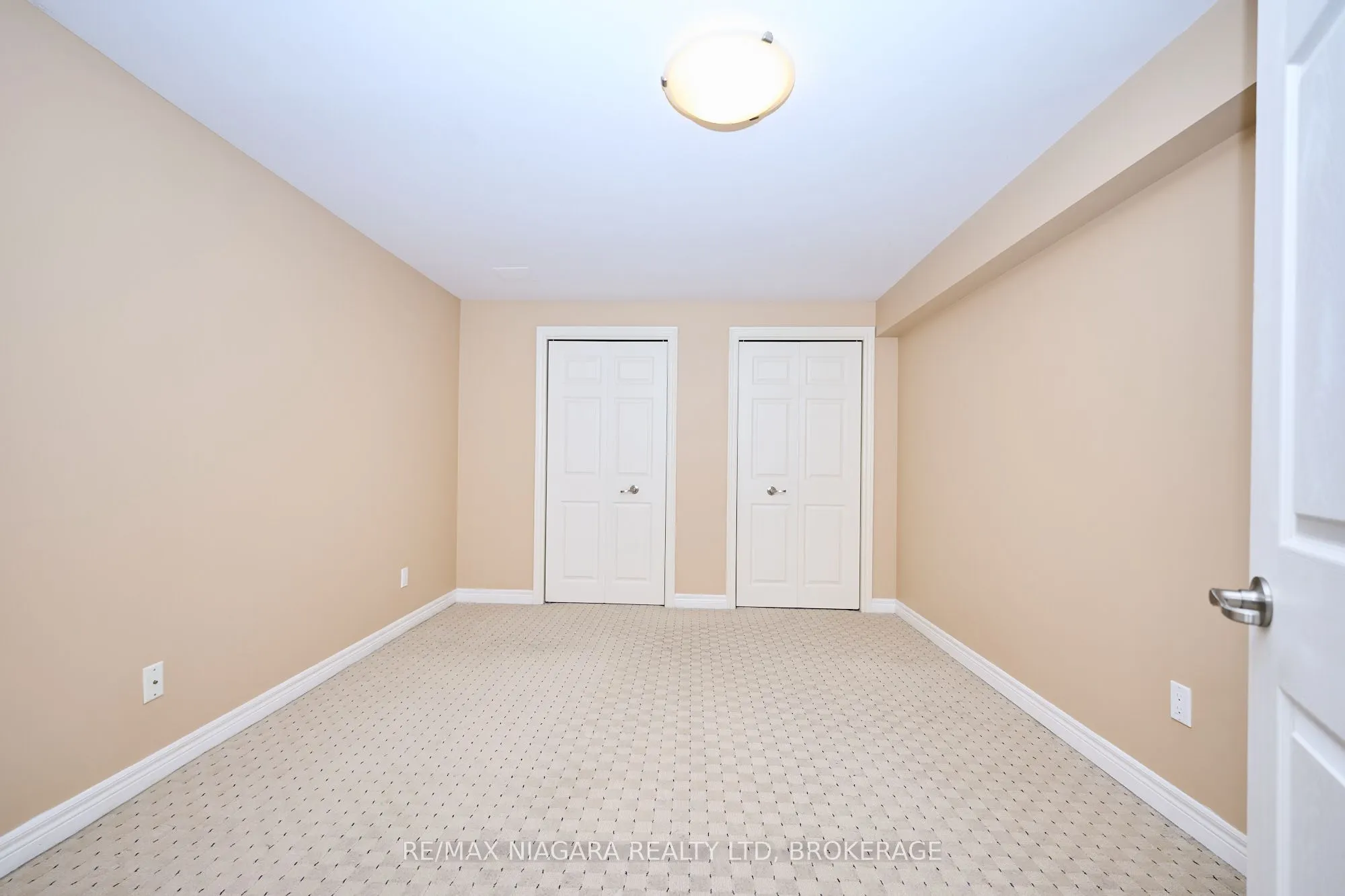1 Breckenridge Boulevard