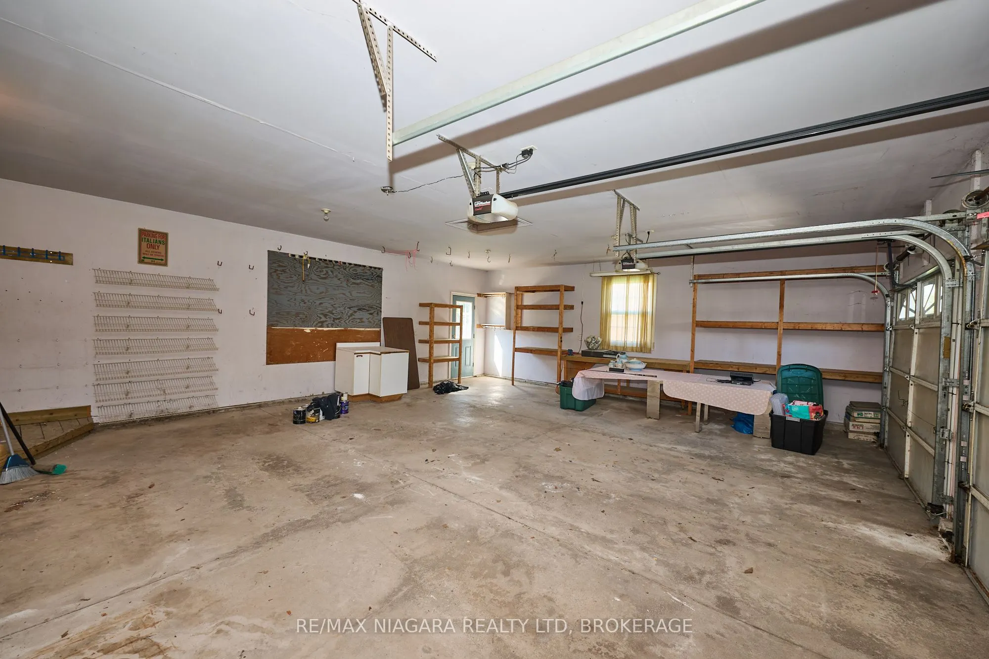 1 Breckenridge Boulevard