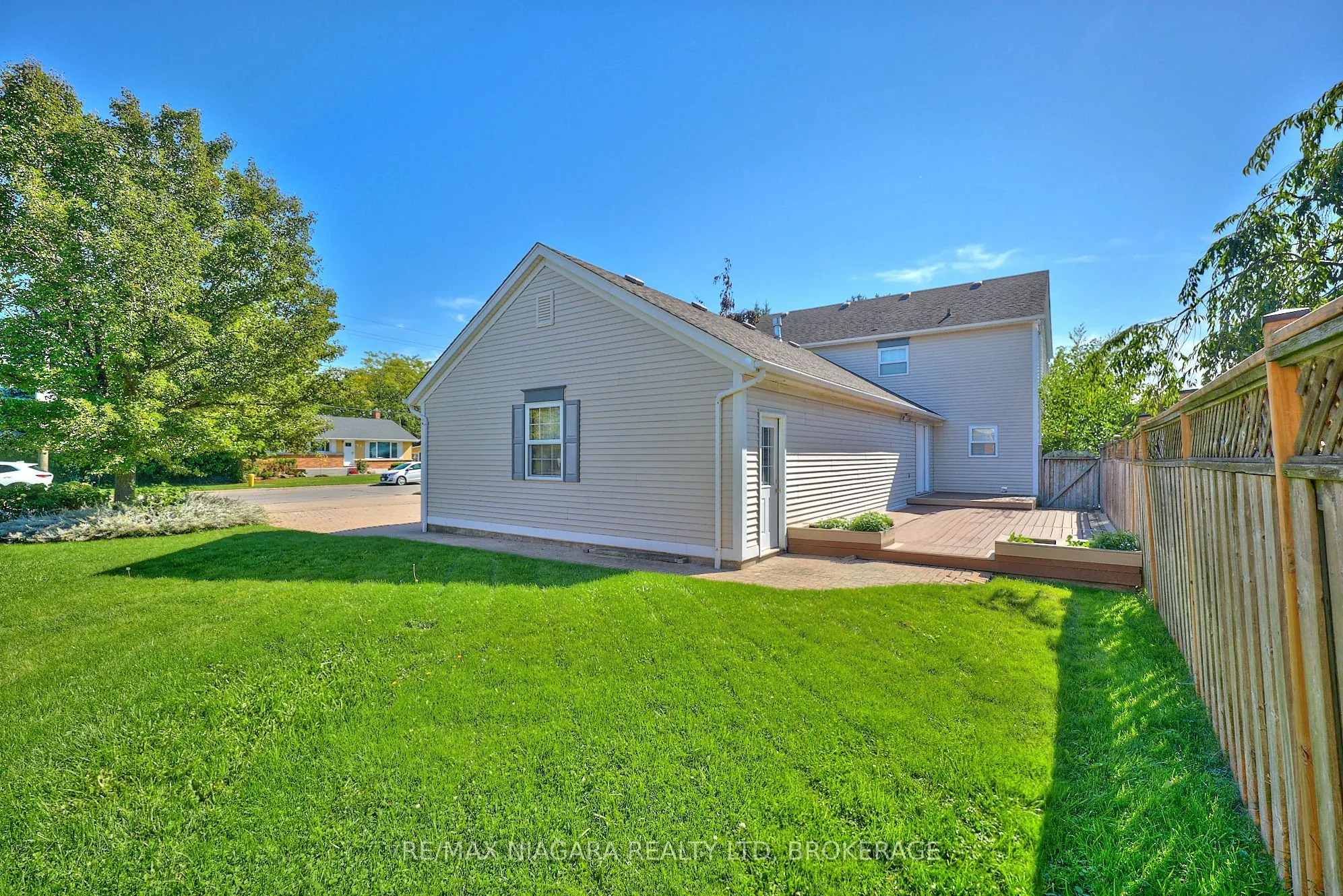 1 Breckenridge Boulevard