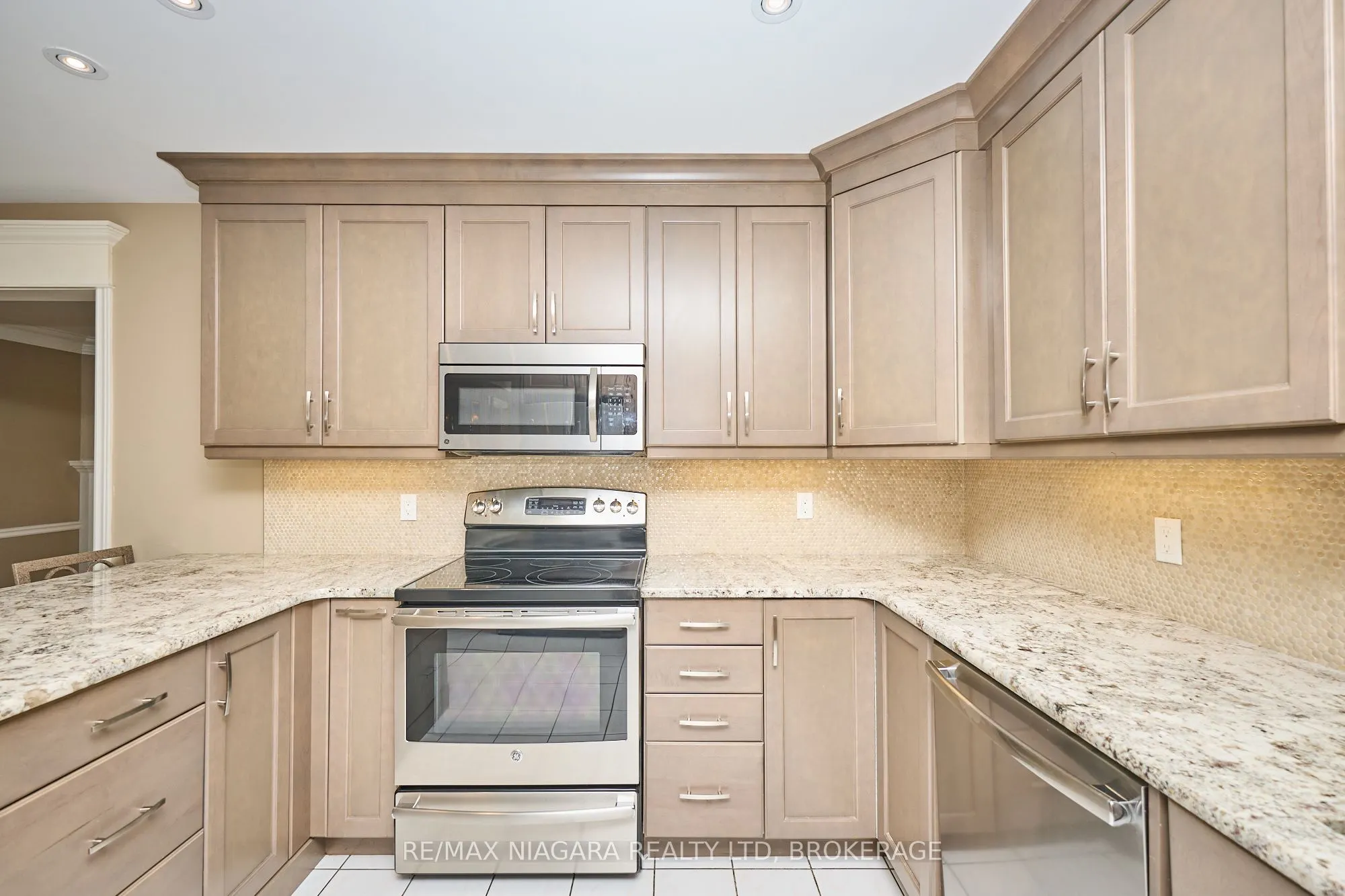 1 Breckenridge Boulevard