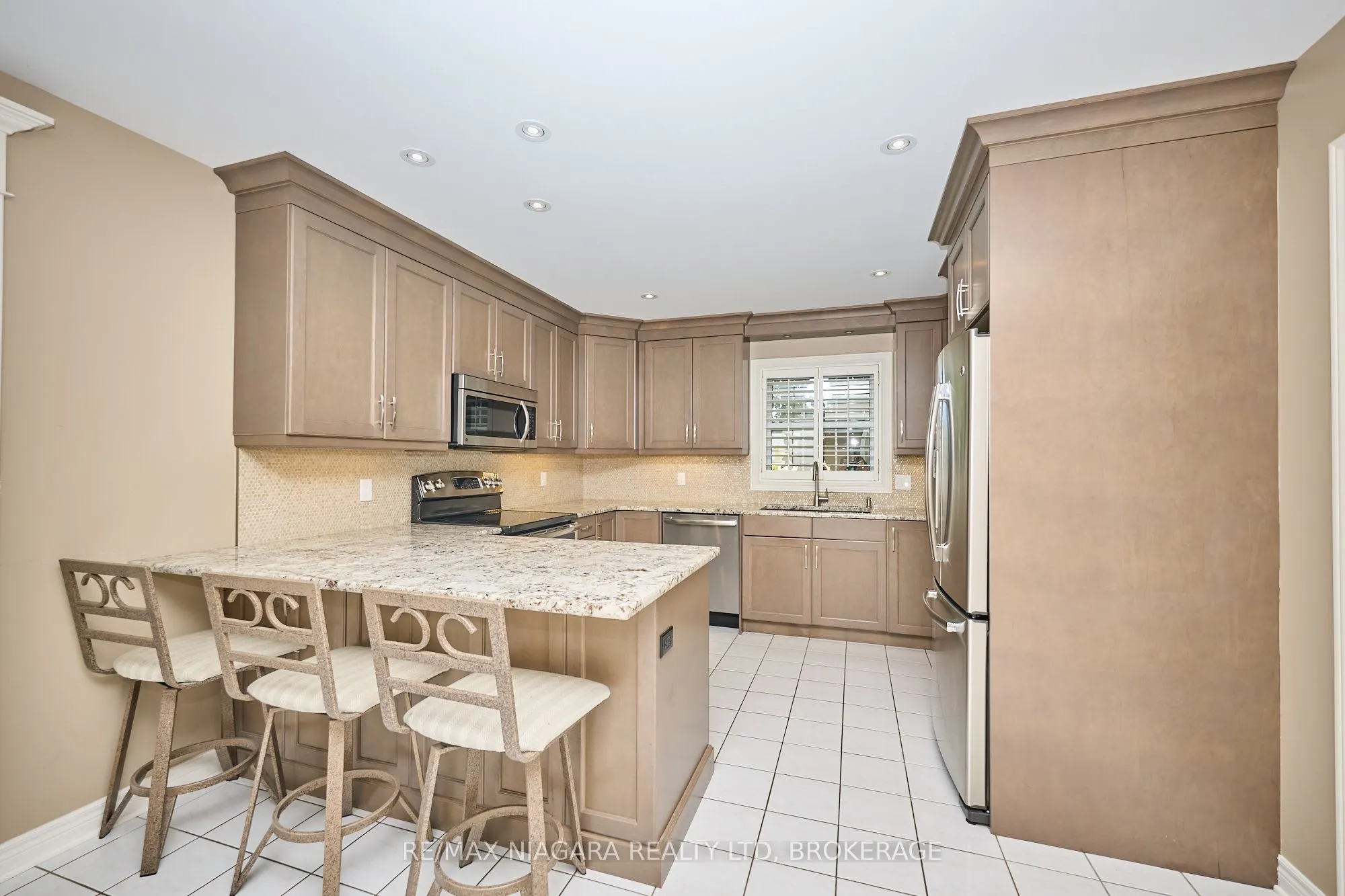 1 Breckenridge Boulevard