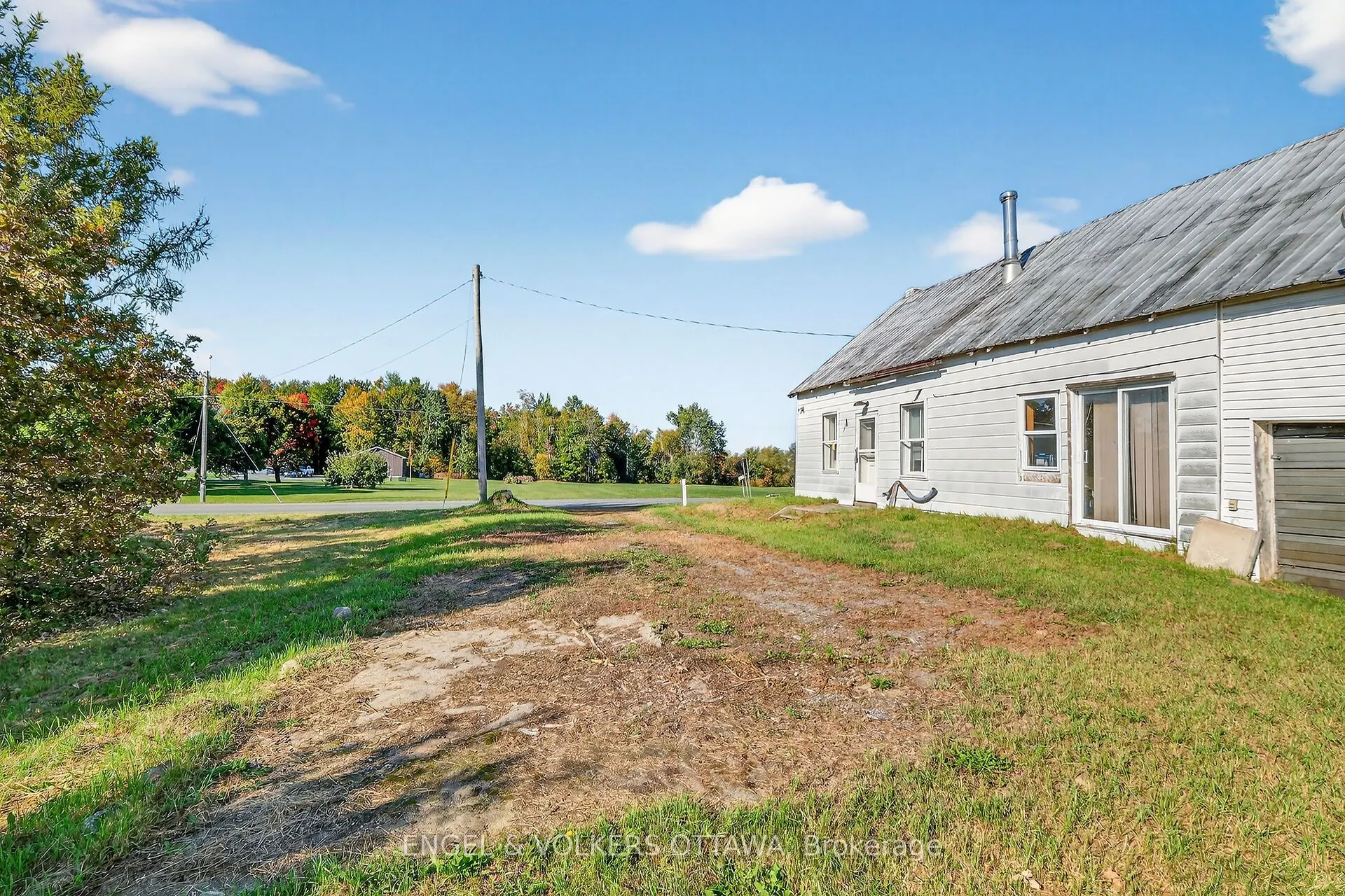 2795 Rollin Road