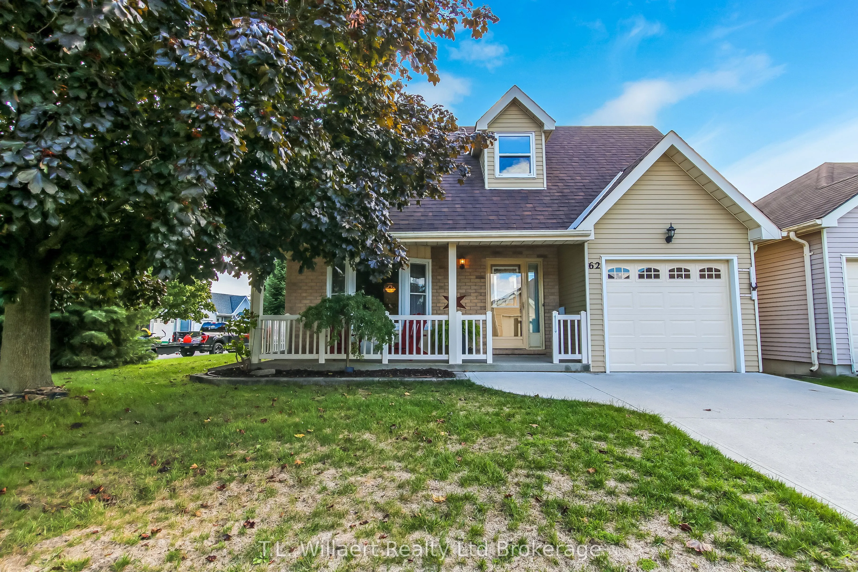 62 Edwin Crescent