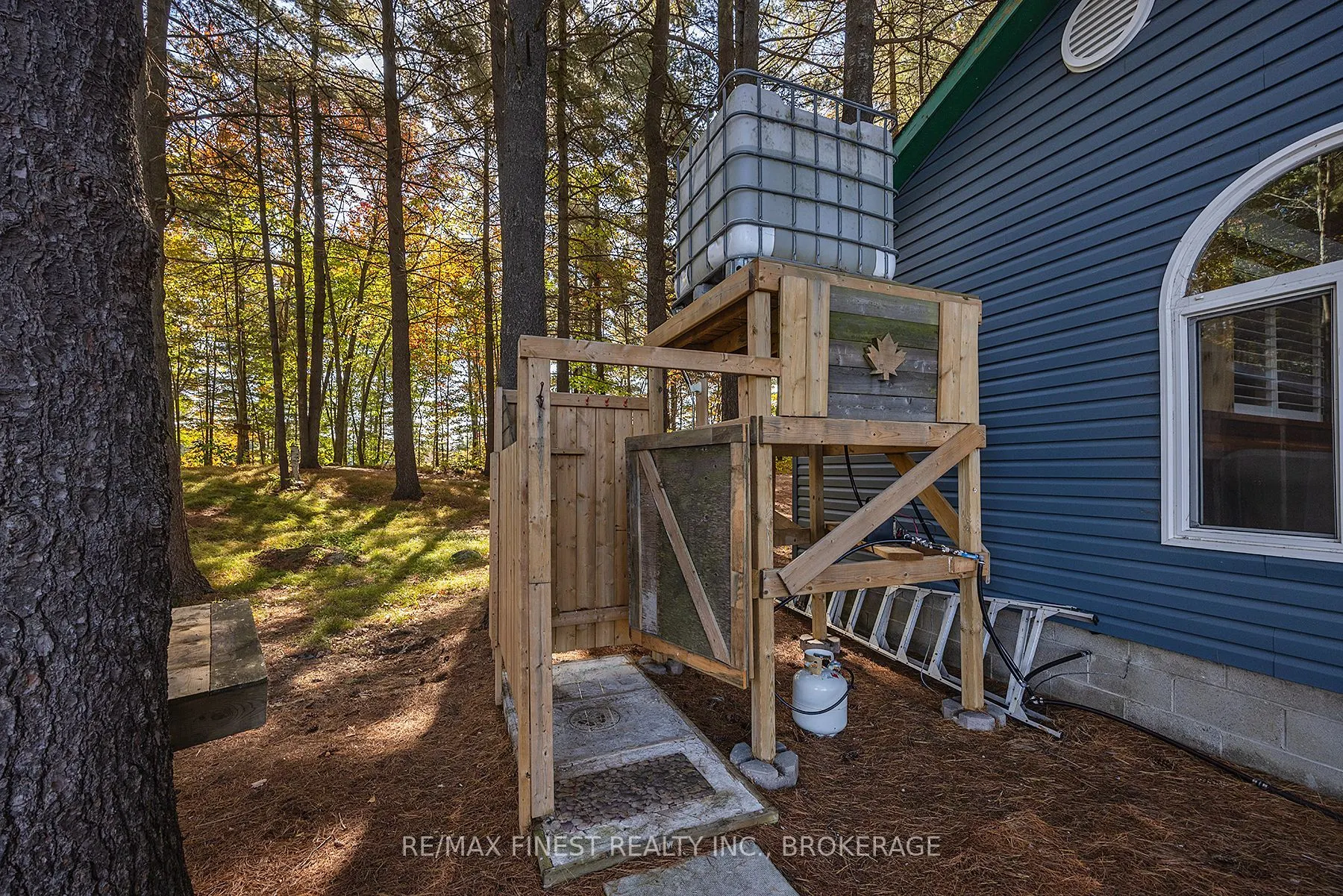 293 GOLD DUST Lane