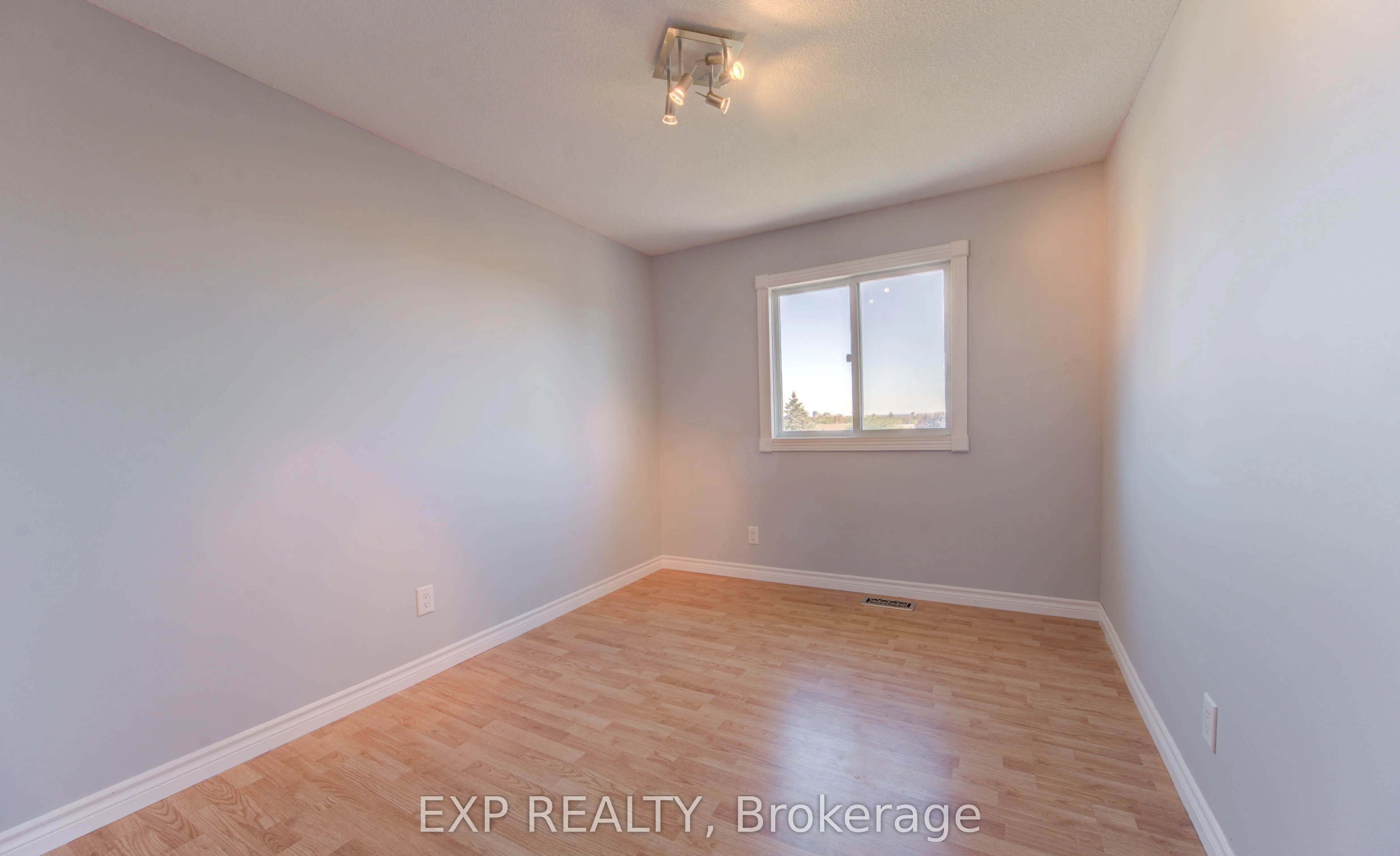 499 Oakvale Drive, #6