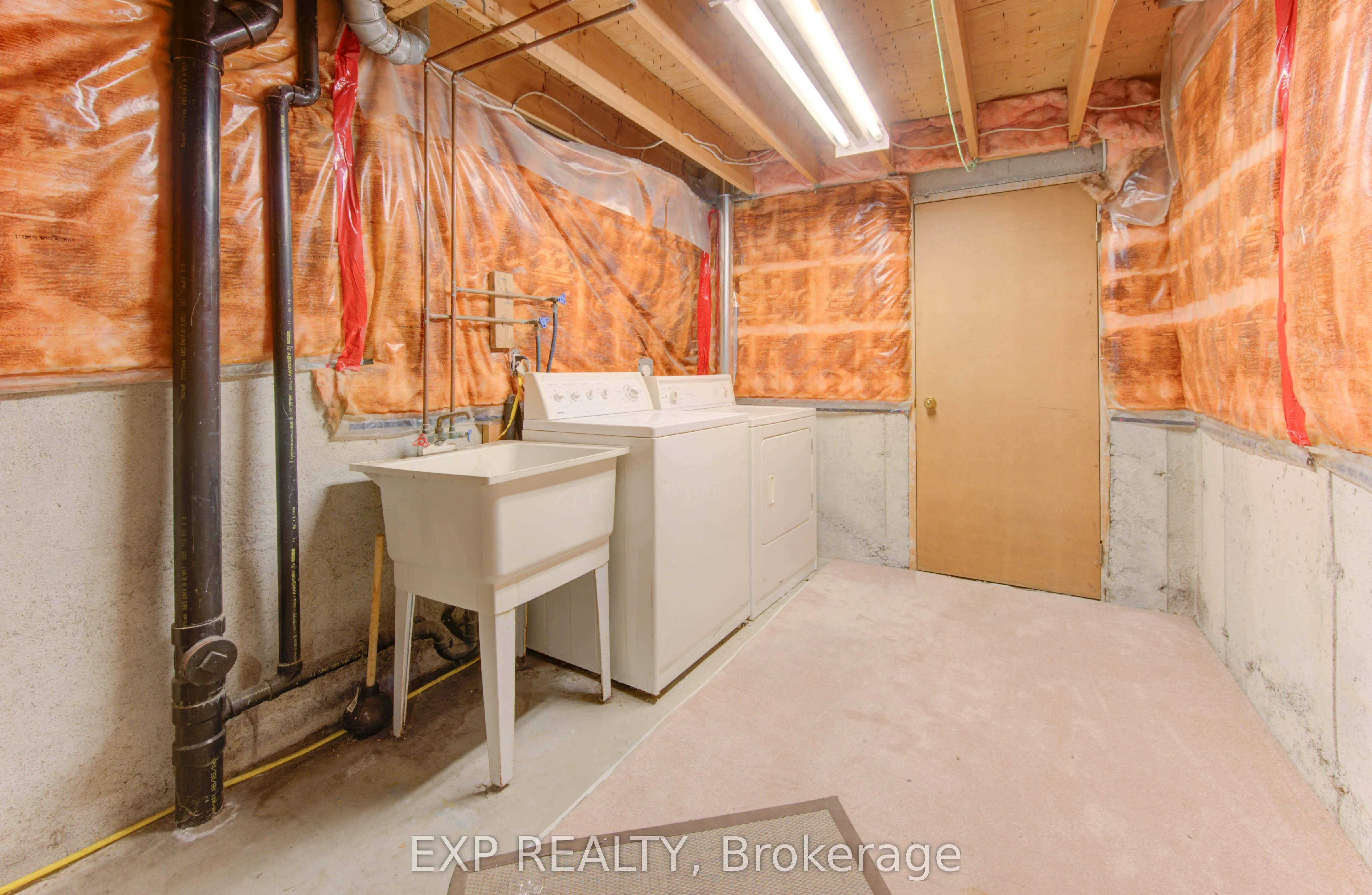 499 Oakvale Drive, #6