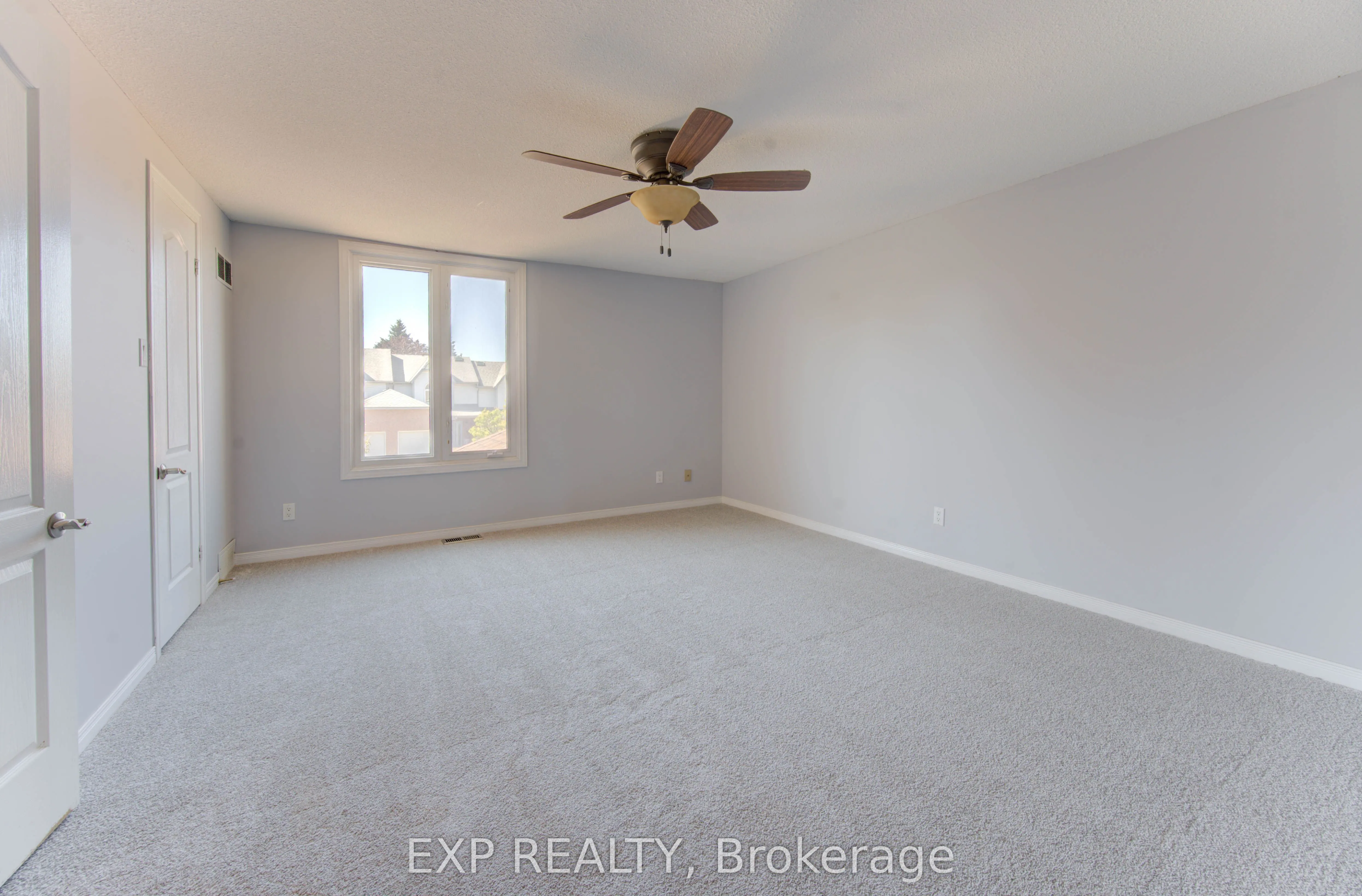 499 Oakvale Drive, #6