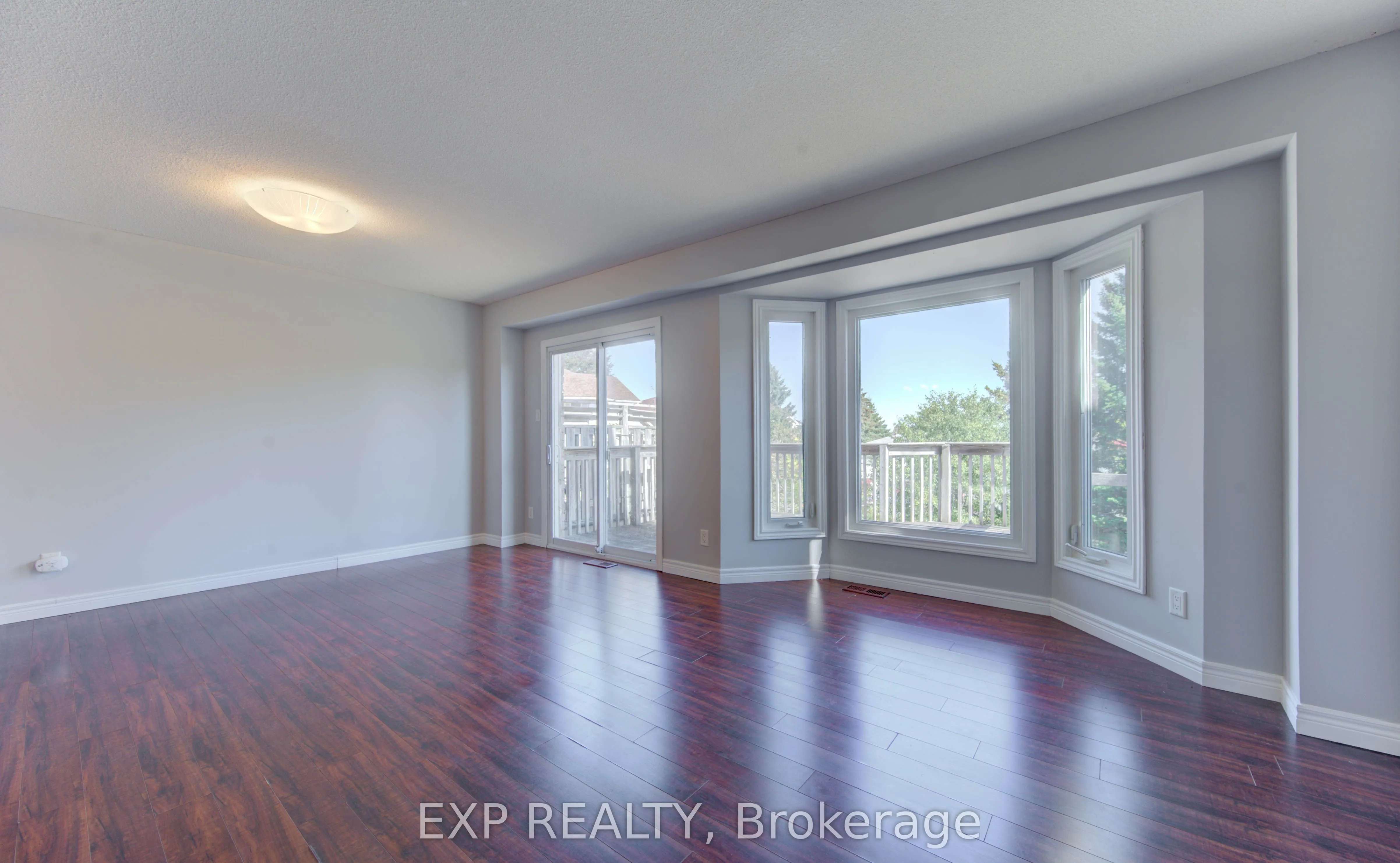 499 Oakvale Drive, #6