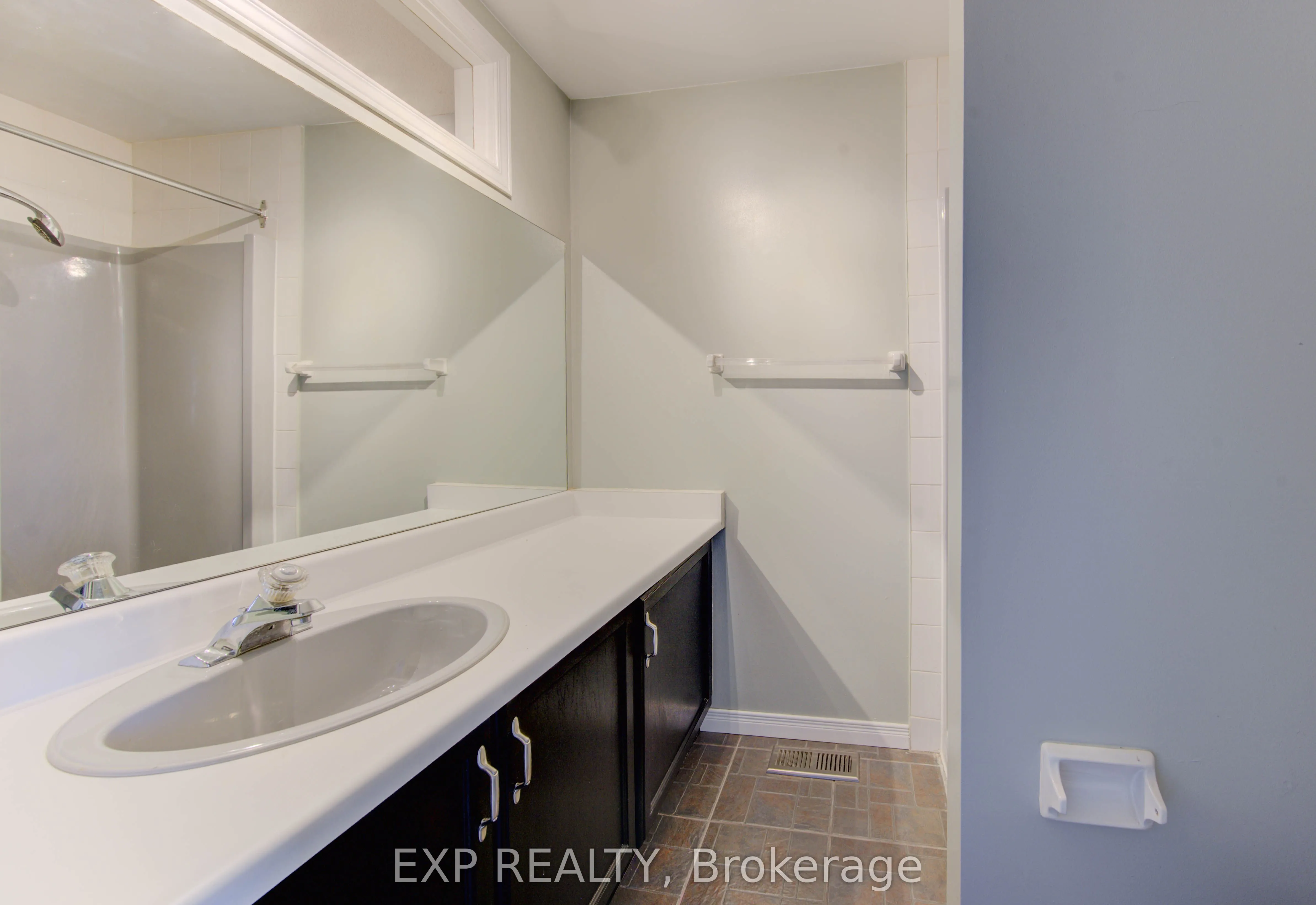 499 Oakvale Drive, #6