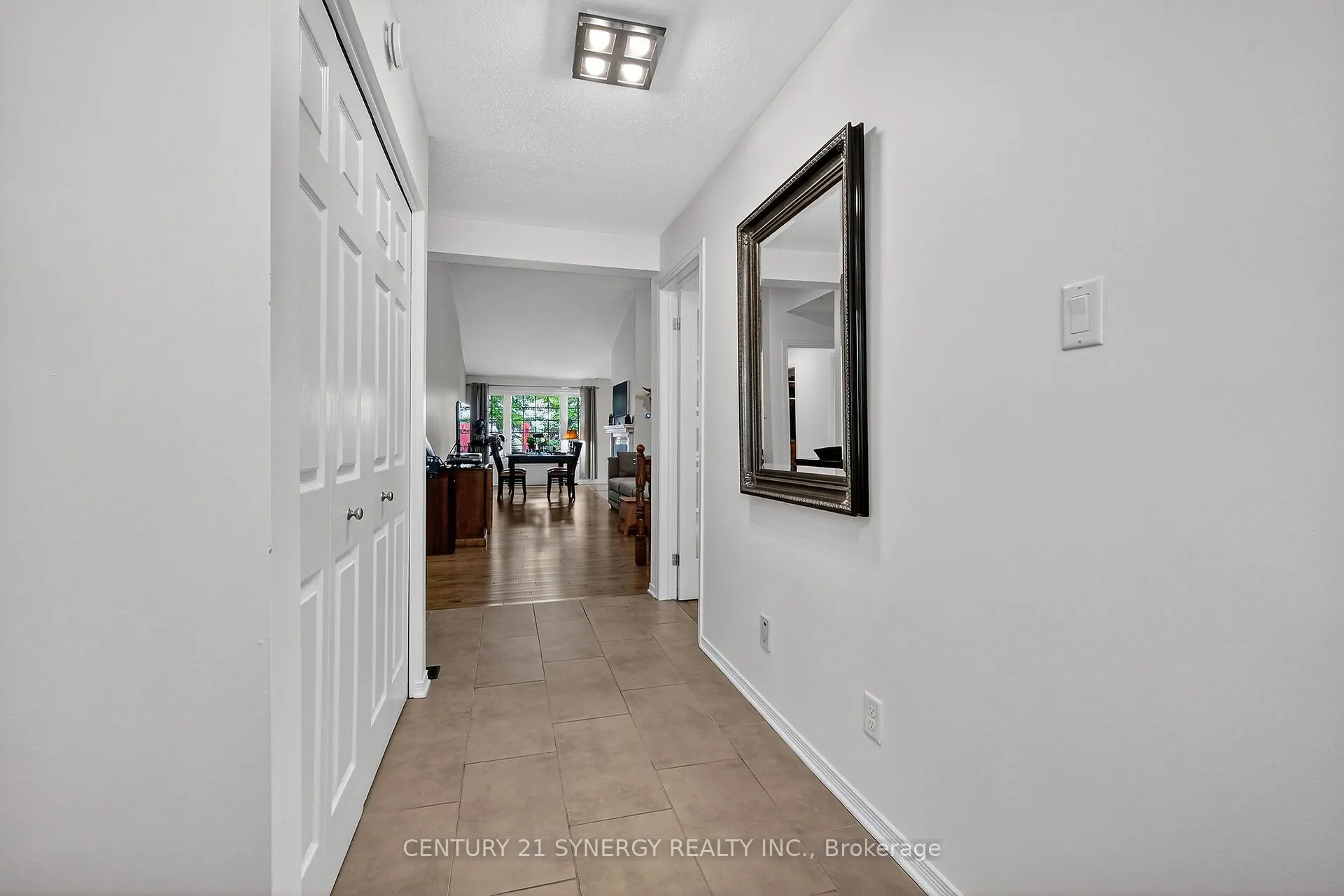 18 Oyster Bay Court