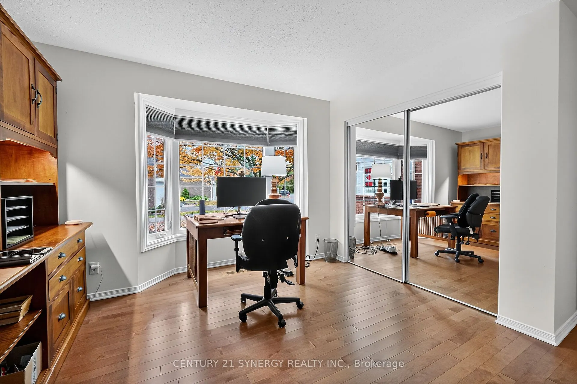 18 Oyster Bay Court