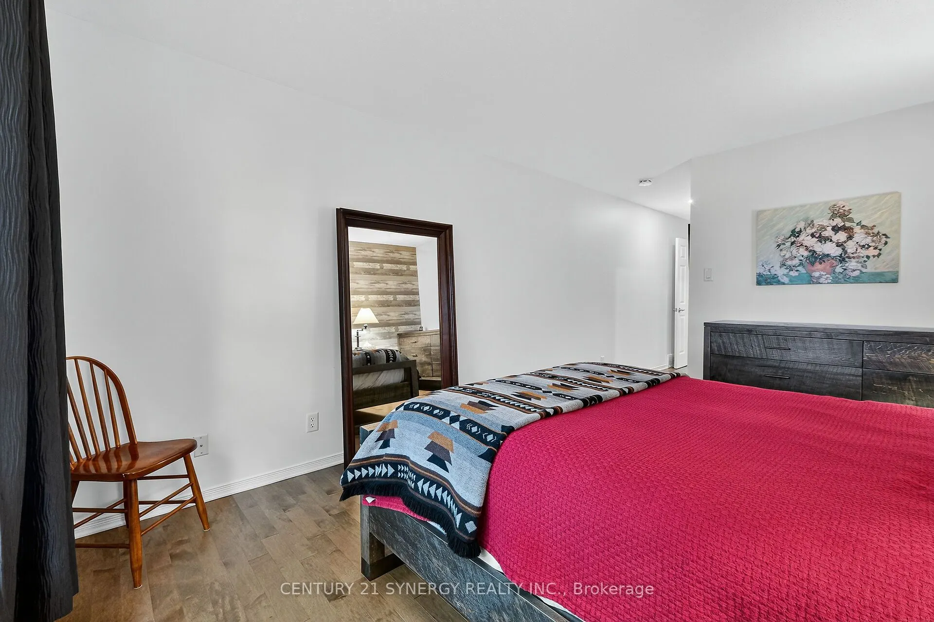 18 Oyster Bay Court