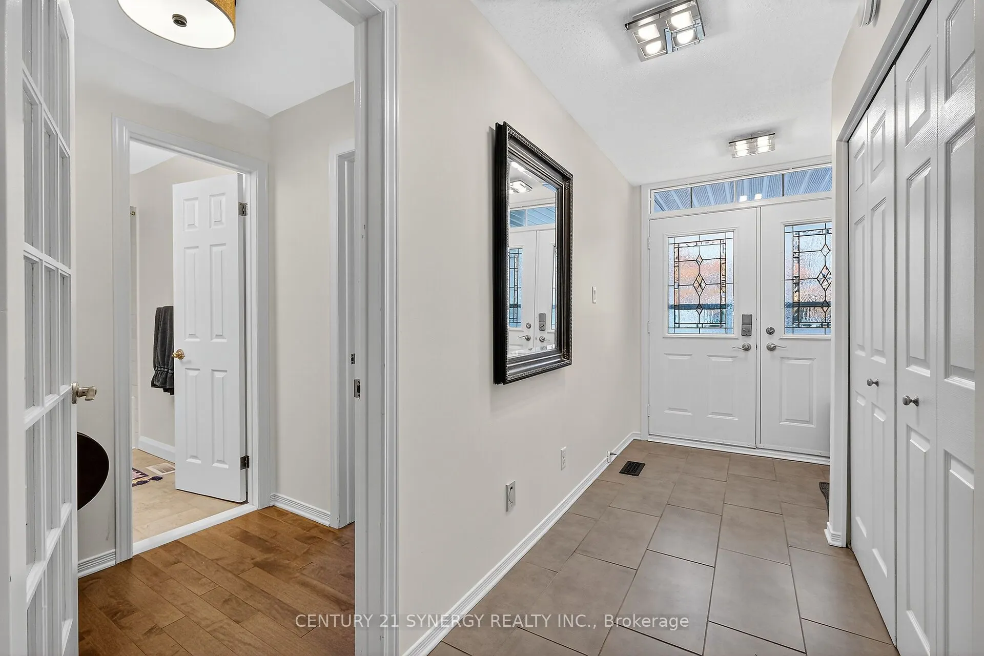18 Oyster Bay Court