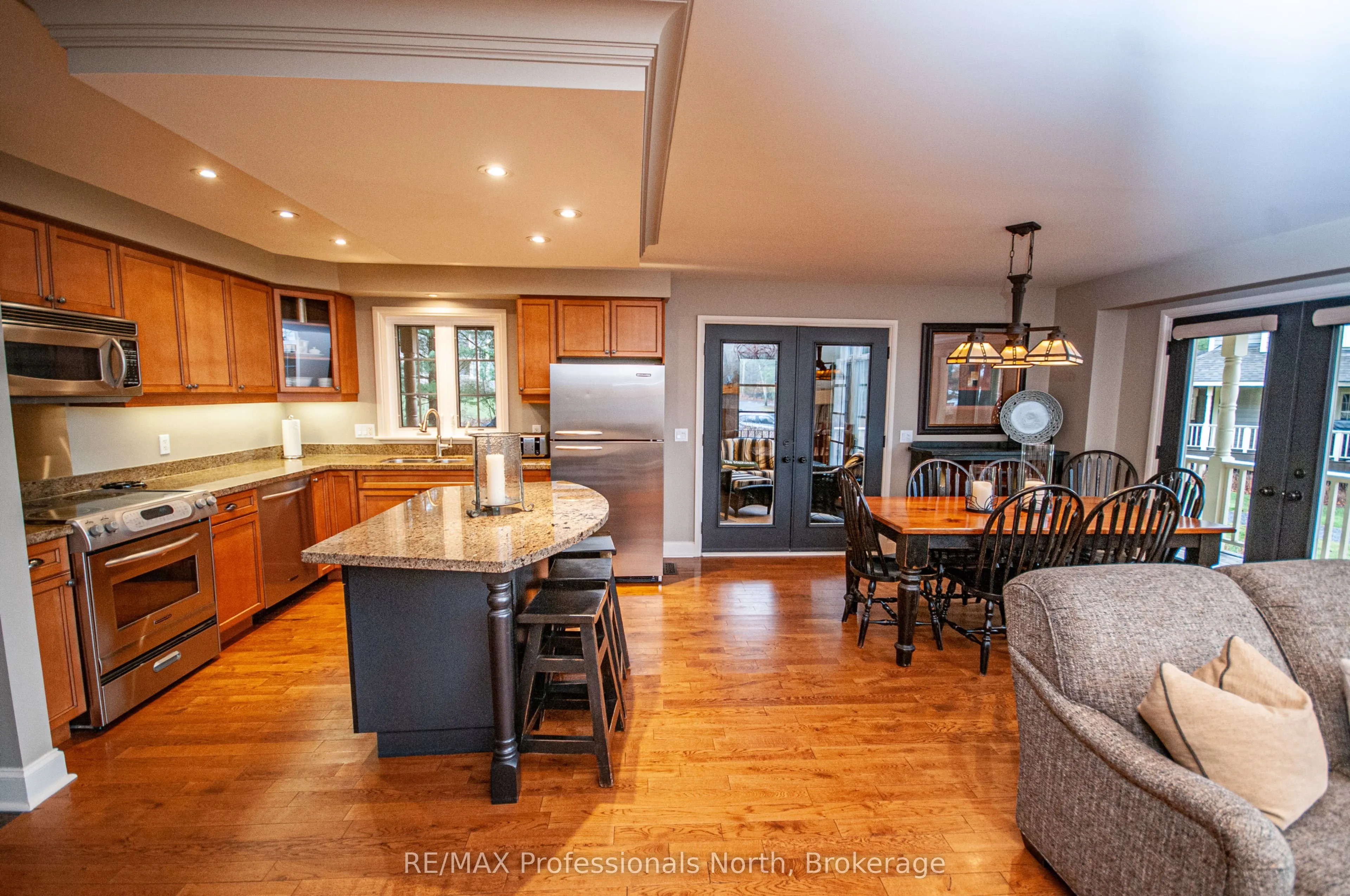 3876 MUSKOKA ROAD 118 WEST, #Carling 4, W10