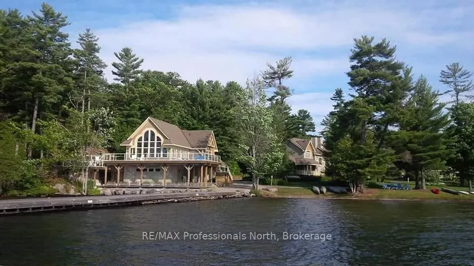3876 MUSKOKA ROAD 118 WEST, #Carling 4, W10