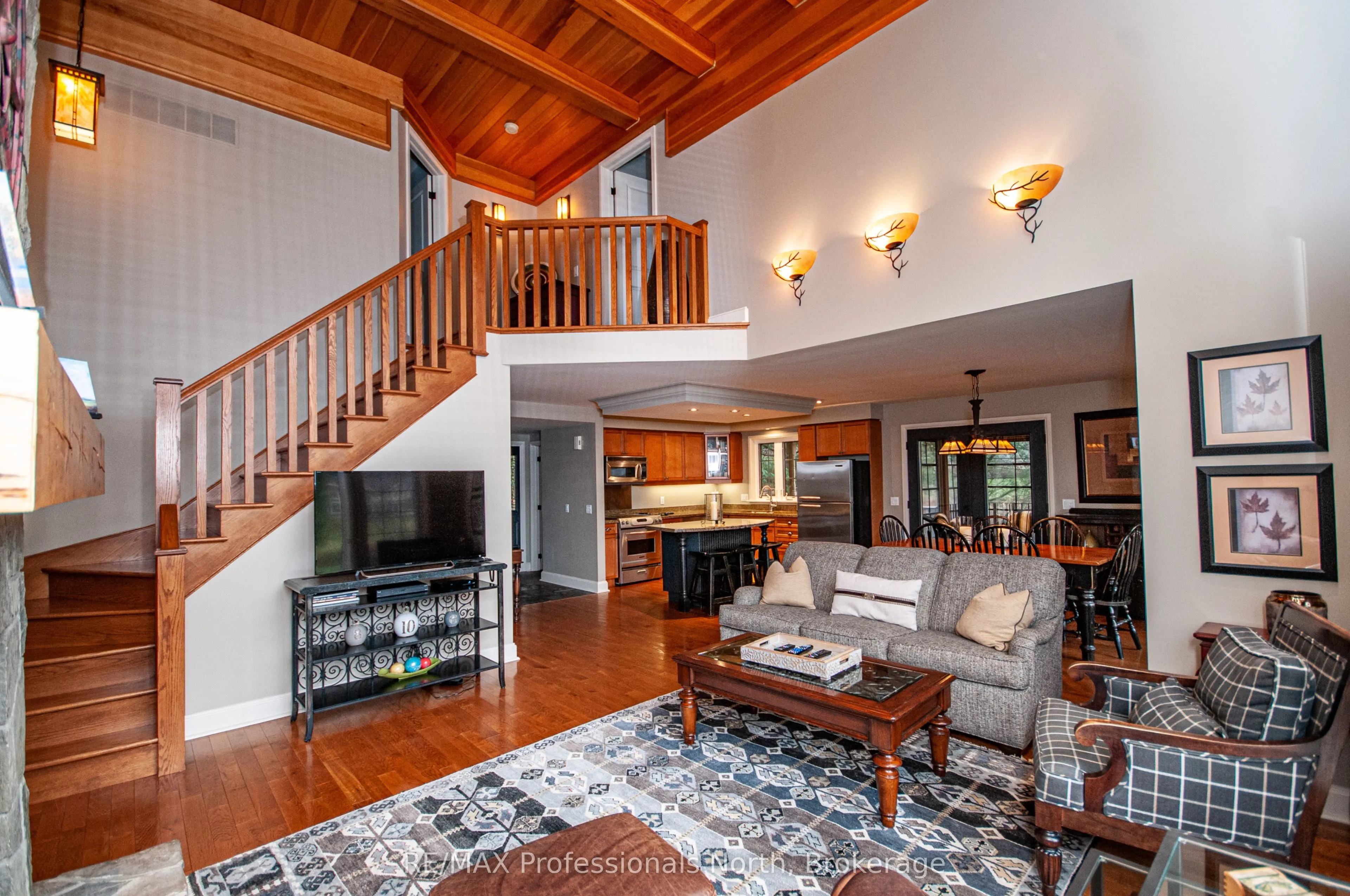 3876 MUSKOKA ROAD 118 WEST, #Carling 4, W10