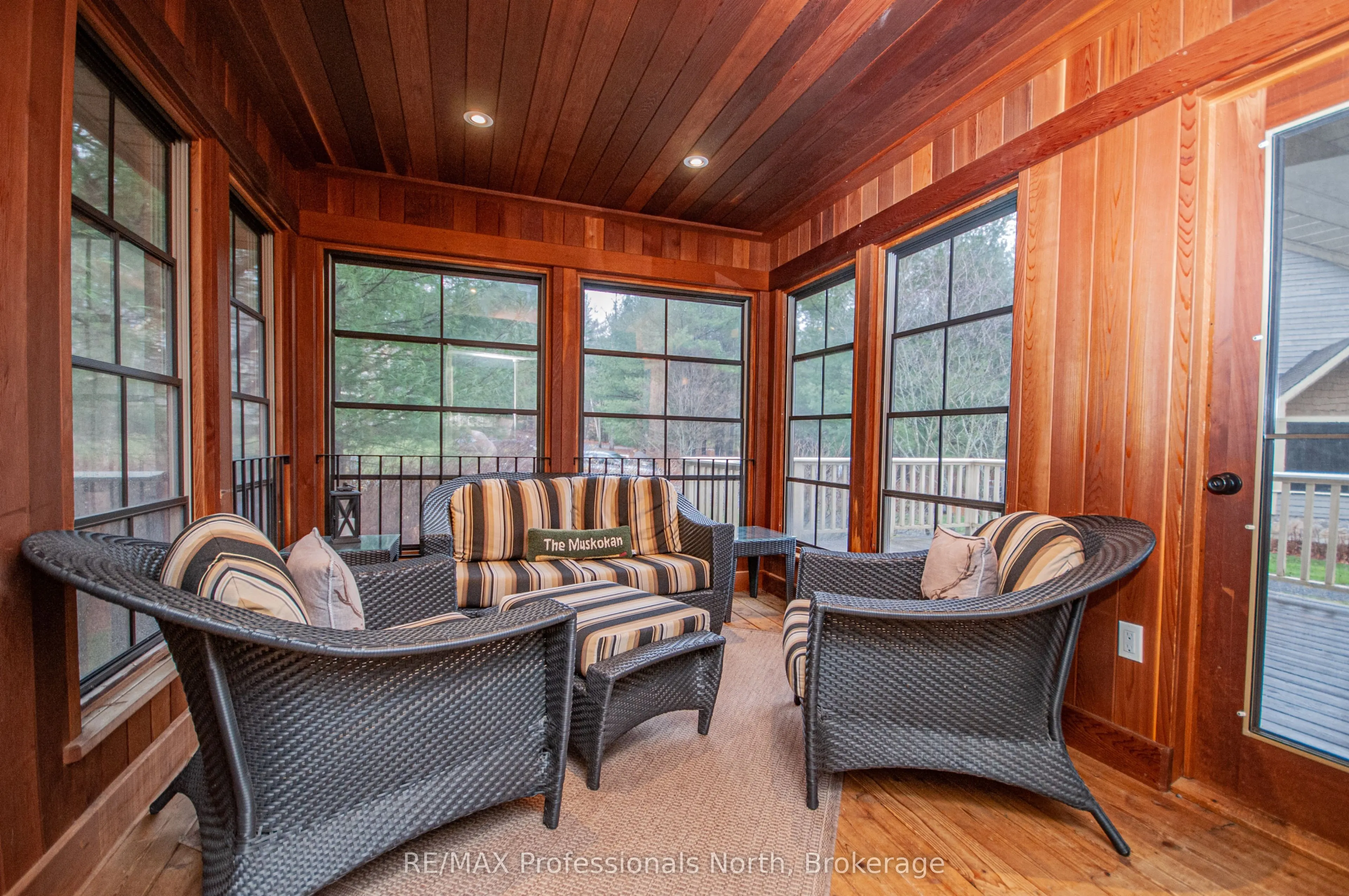 3876 MUSKOKA ROAD 118 WEST, #Carling 4, W10