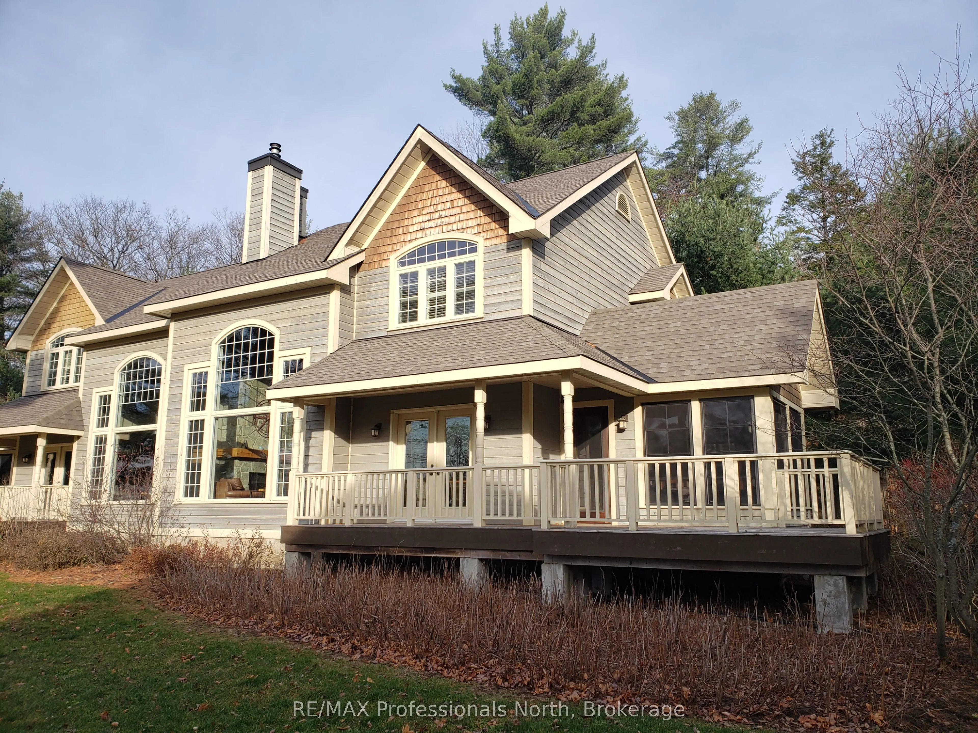 3876 MUSKOKA ROAD 118 WEST, #Carling 4, W10