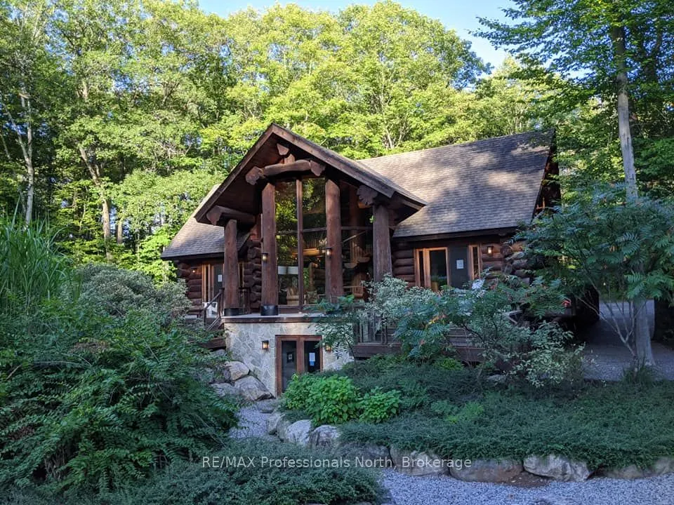 3876 MUSKOKA ROAD 118 WEST, #Carling 4, W10