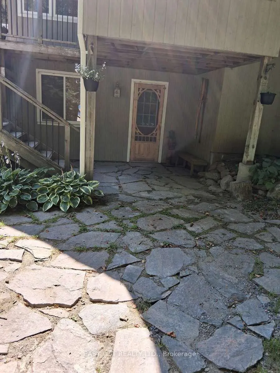 175 Old Man's Lake Lane