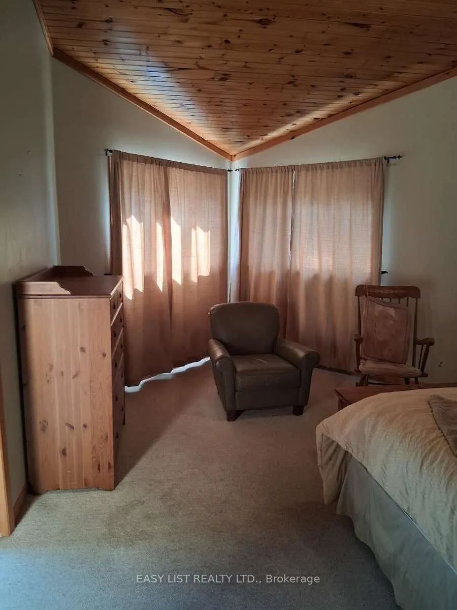175 Old Man's Lake Lane