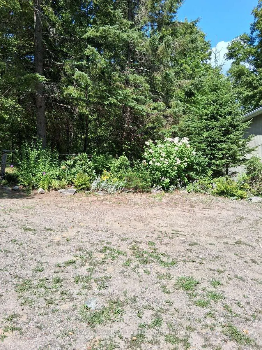 175 Old Man's Lake Lane