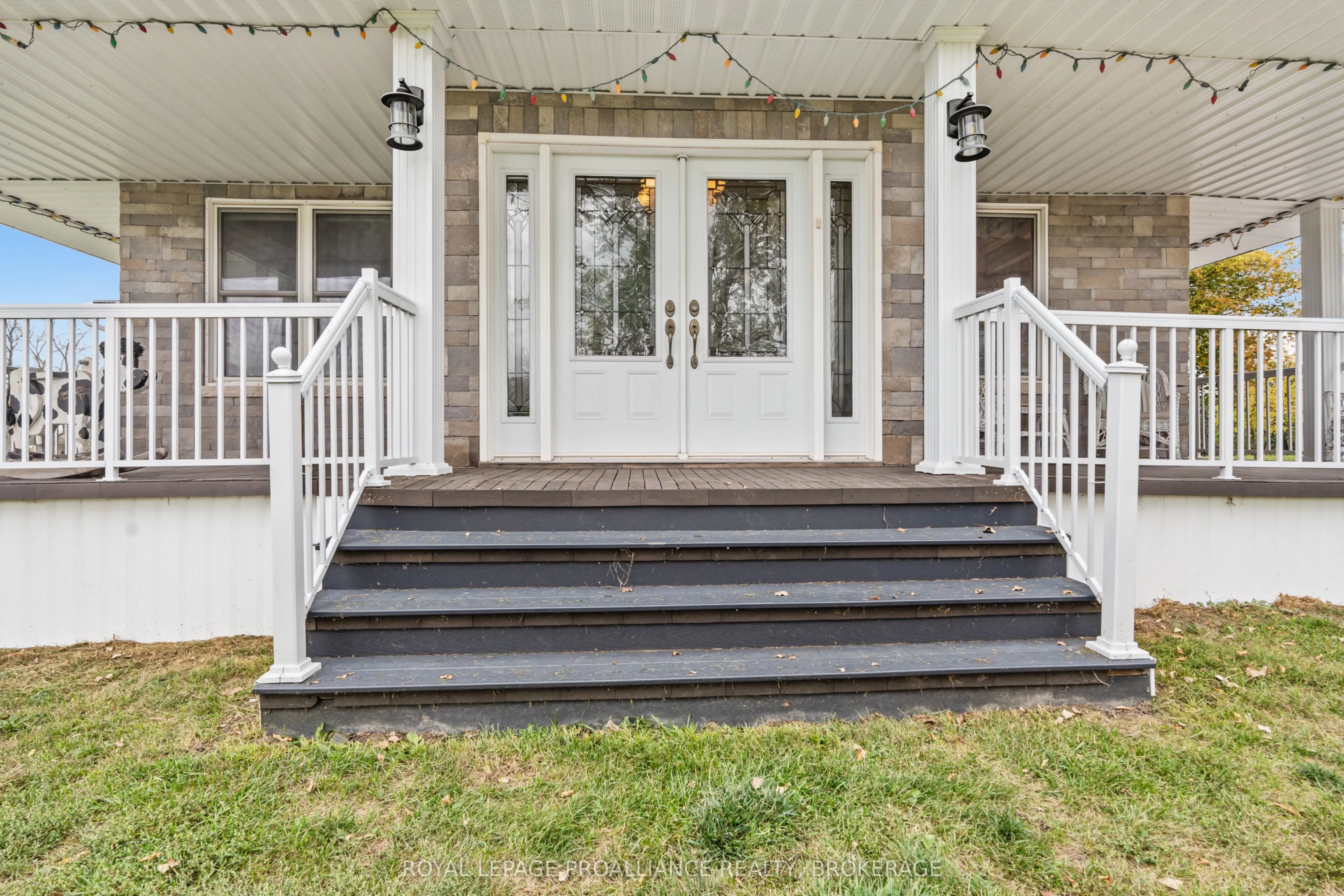 1551 County Road 1 E