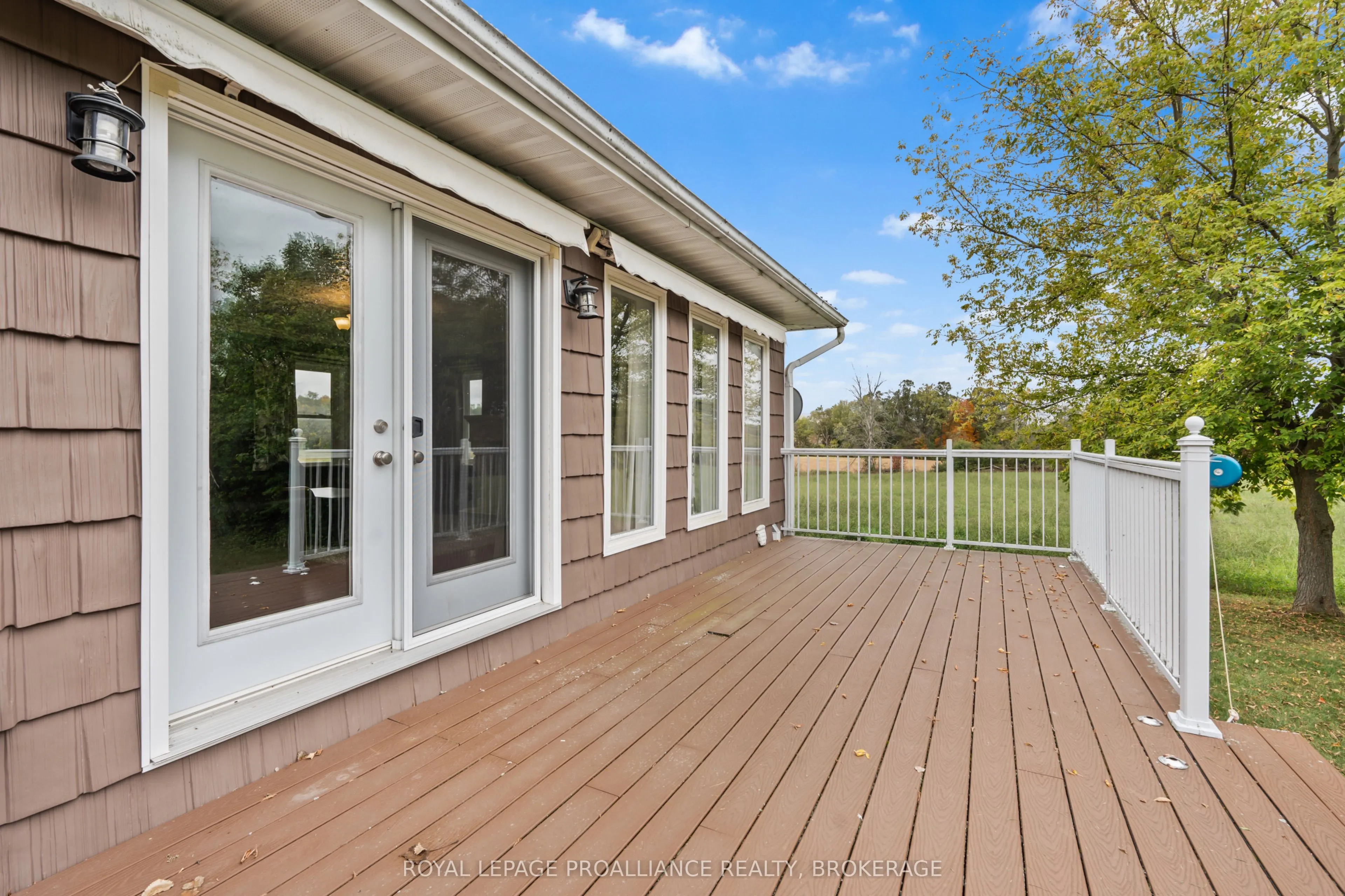 1551 County Road 1 E