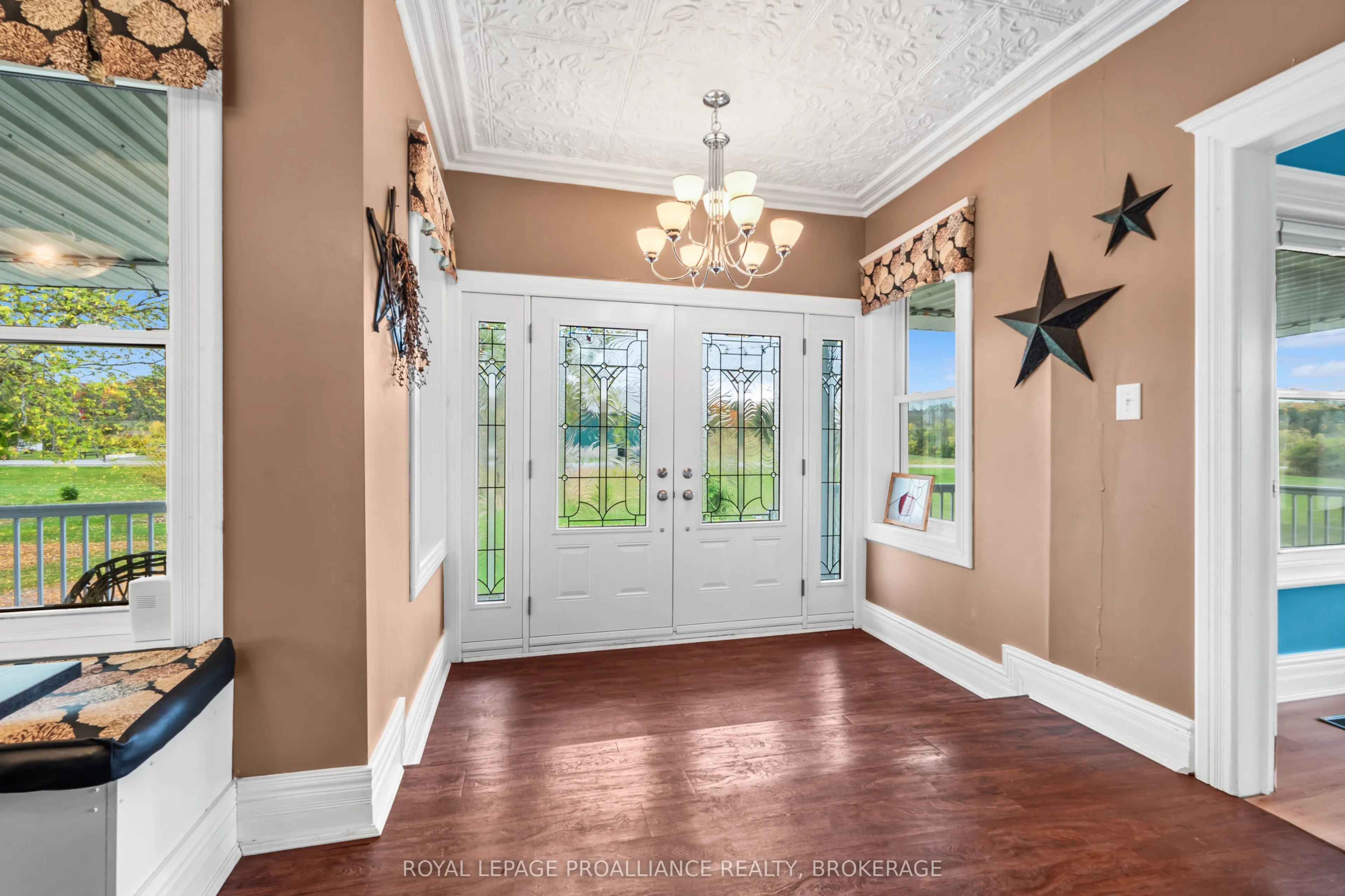 1551 County Road 1 E