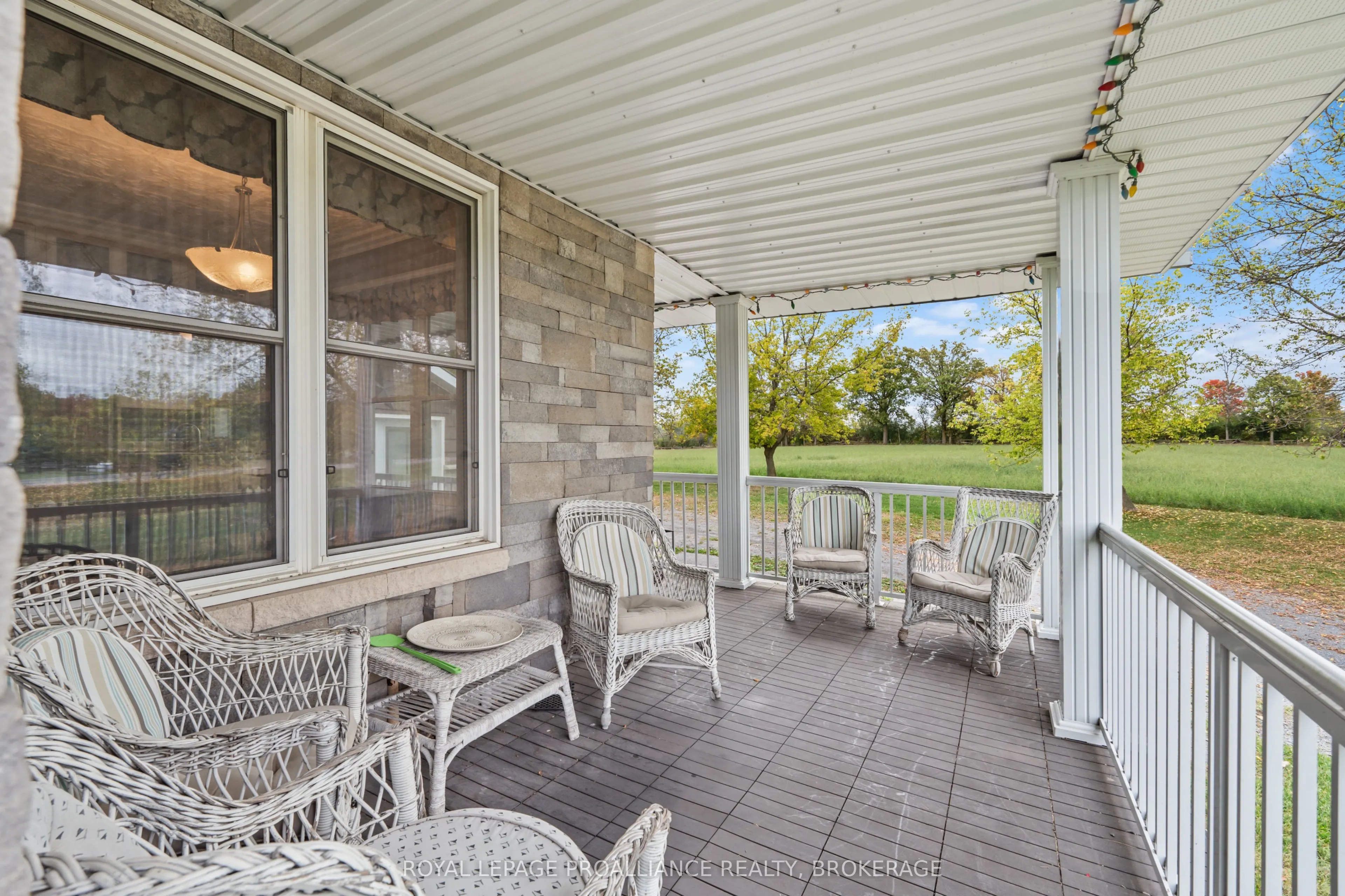 1551 County Road 1 E