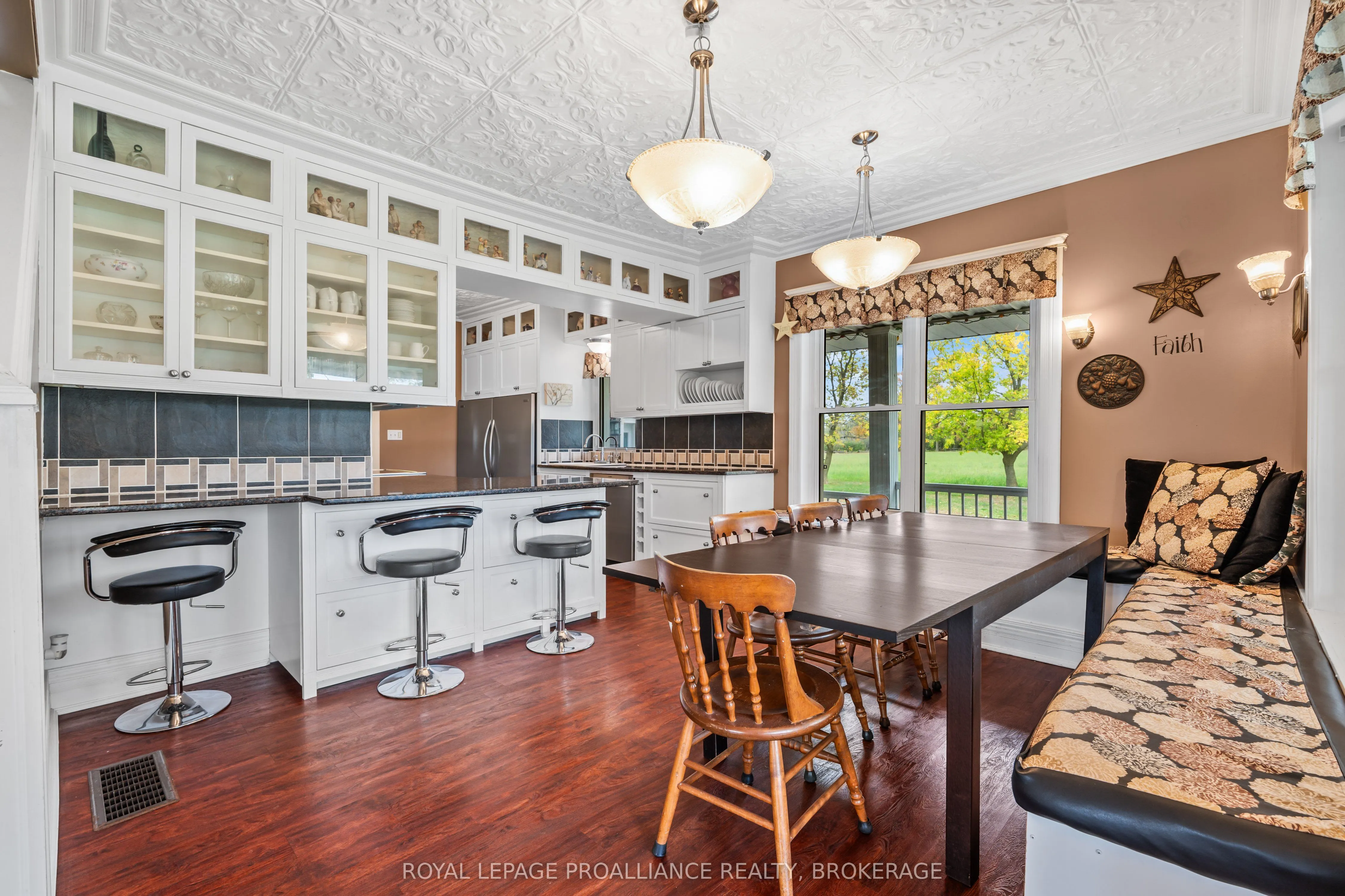 1551 County Road 1 E
