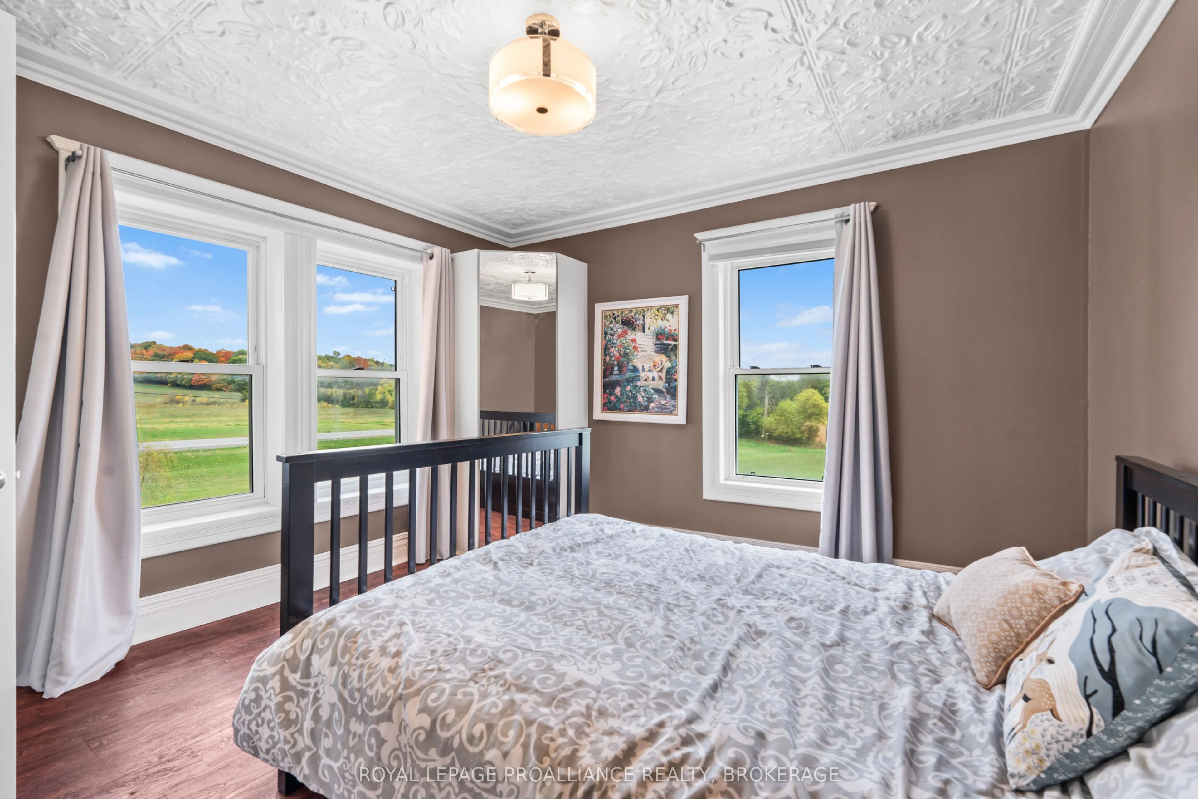 1551 County Road 1 E