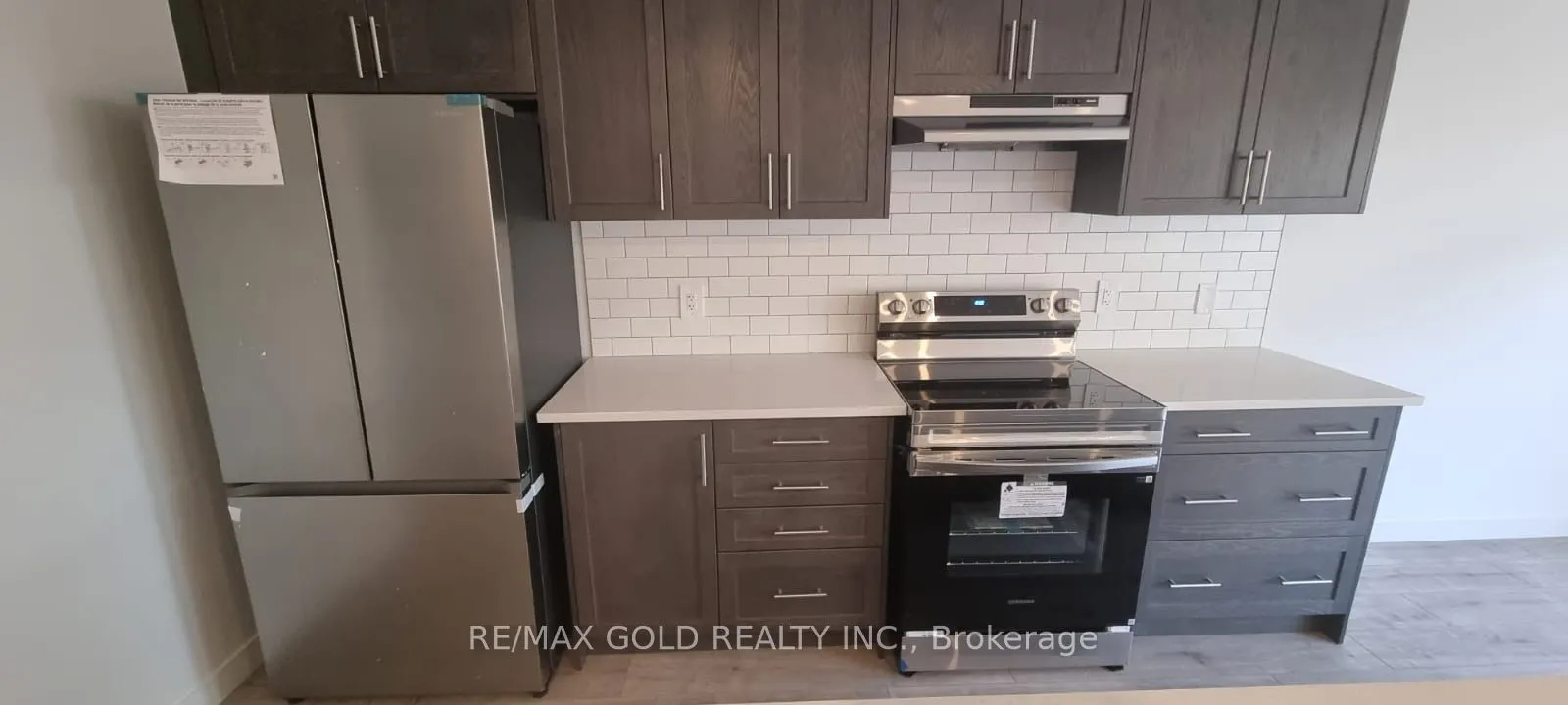 24 Oak Forest Common Crescent