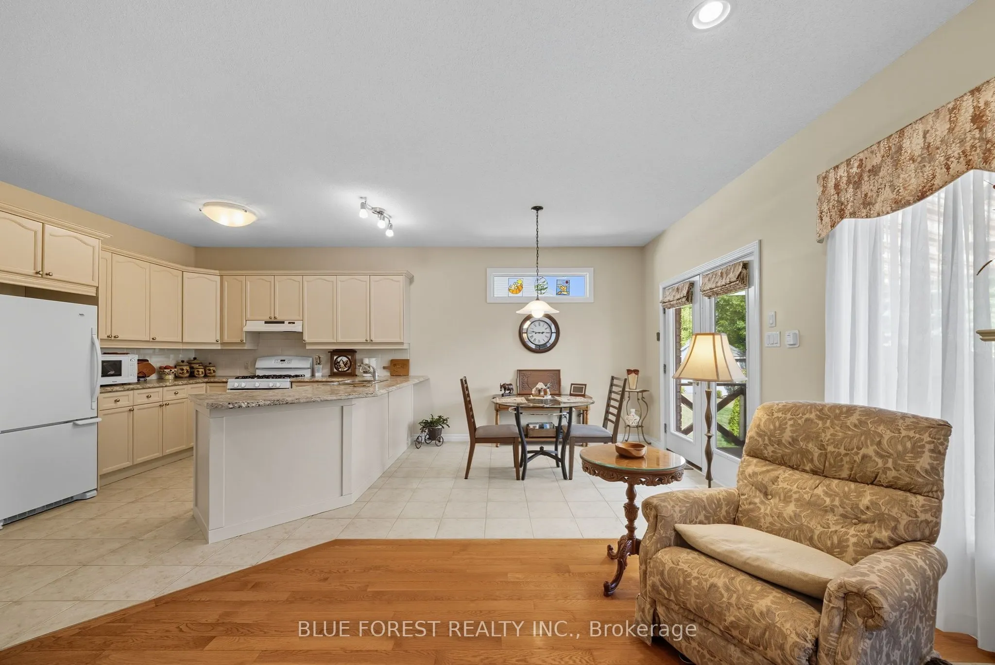 86 Calvert Lane