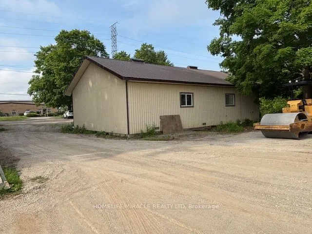 1047 Parkinson Road, #{Shop}