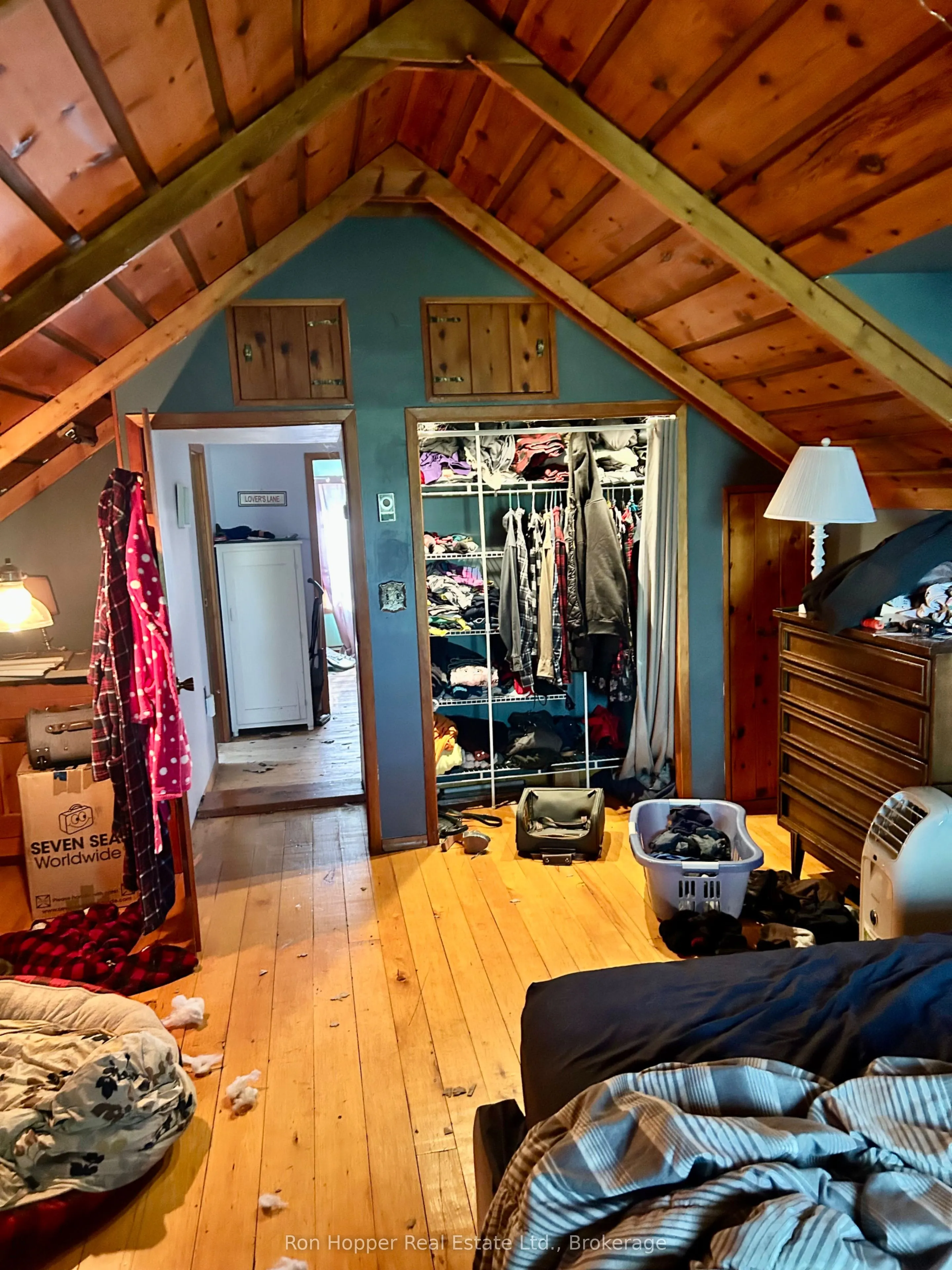 439629 Sydenham-Lakeshore Drive