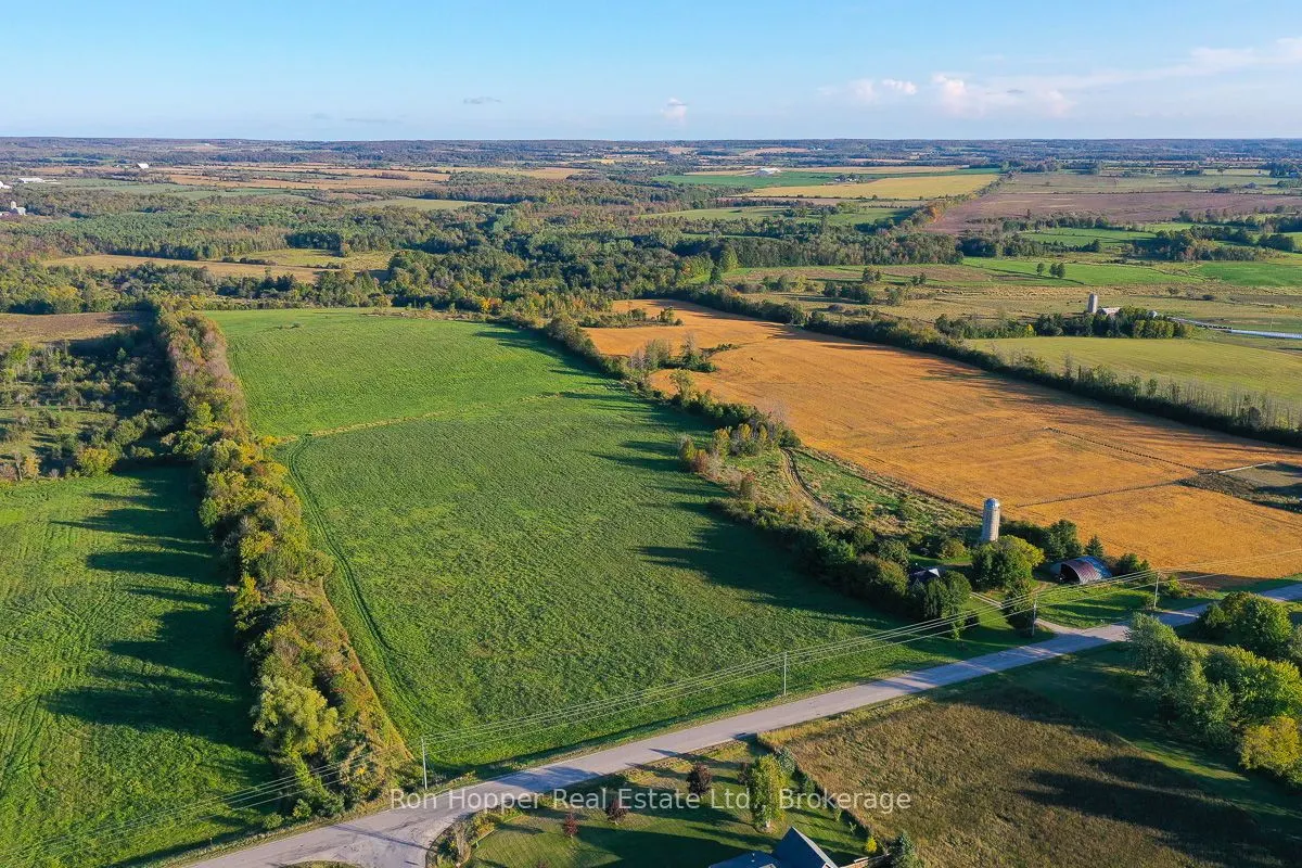 439629 Sydenham-Lakeshore Drive